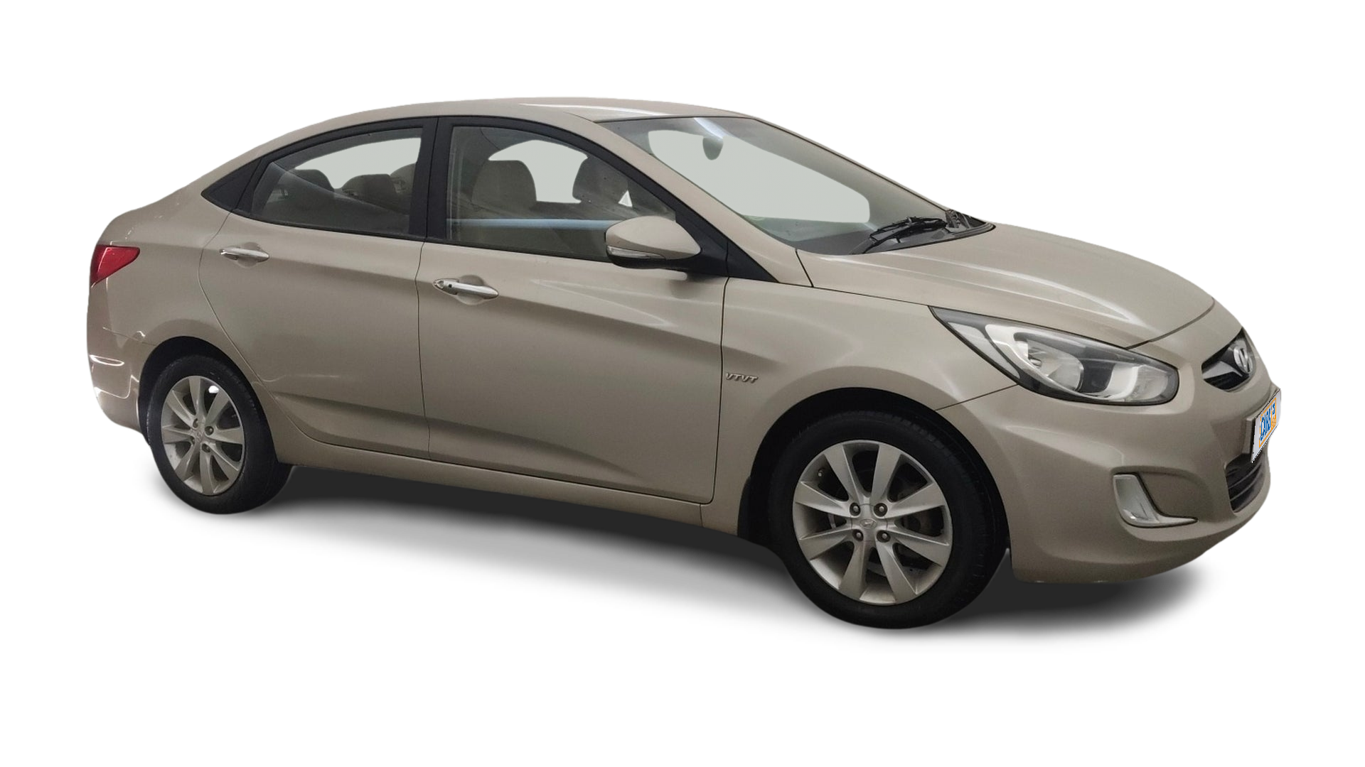 Hyundai Verna-img