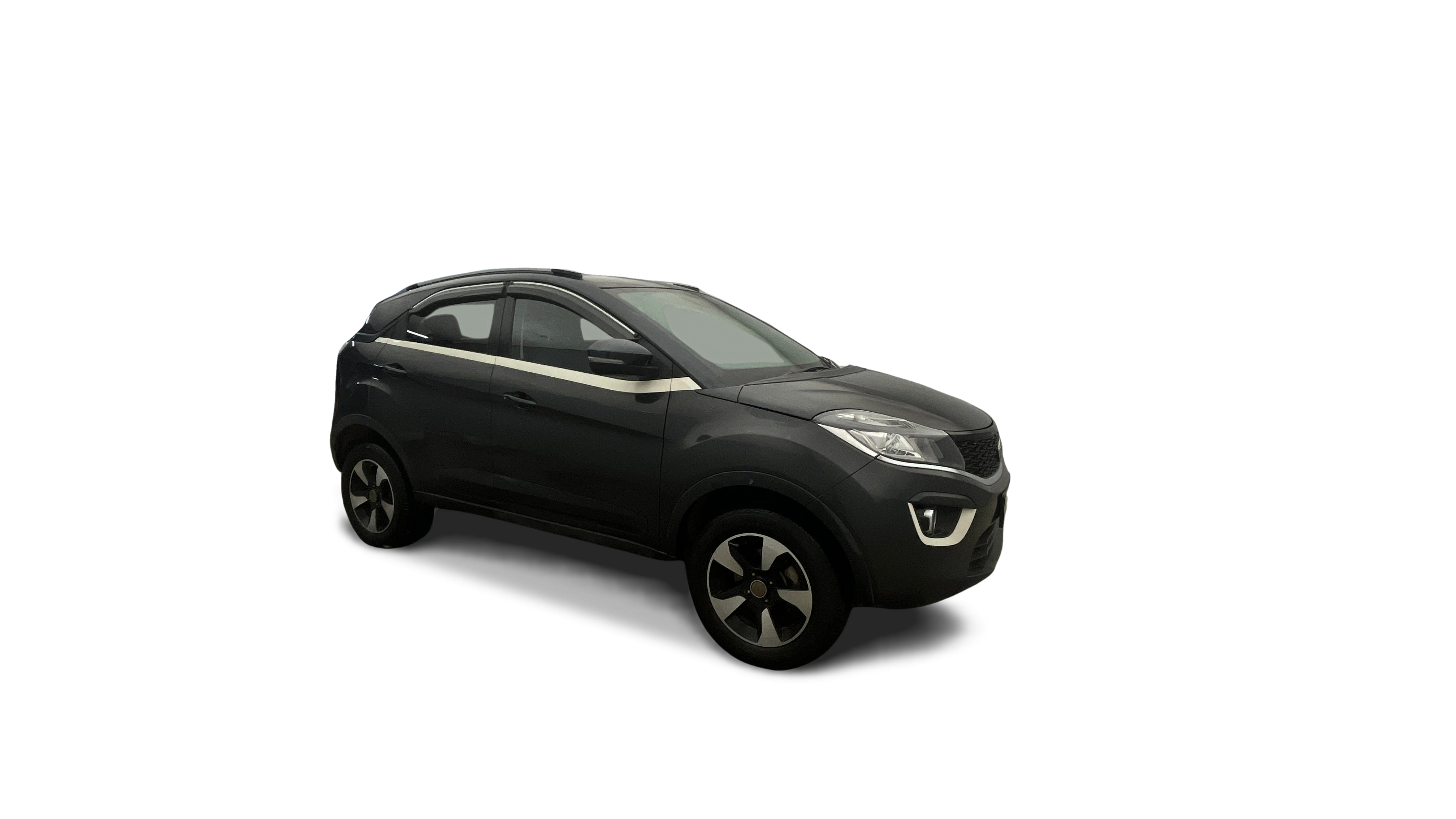 2018 Tata NEXON - SUV - Petrol - Automatic - ₹5.31 lakh