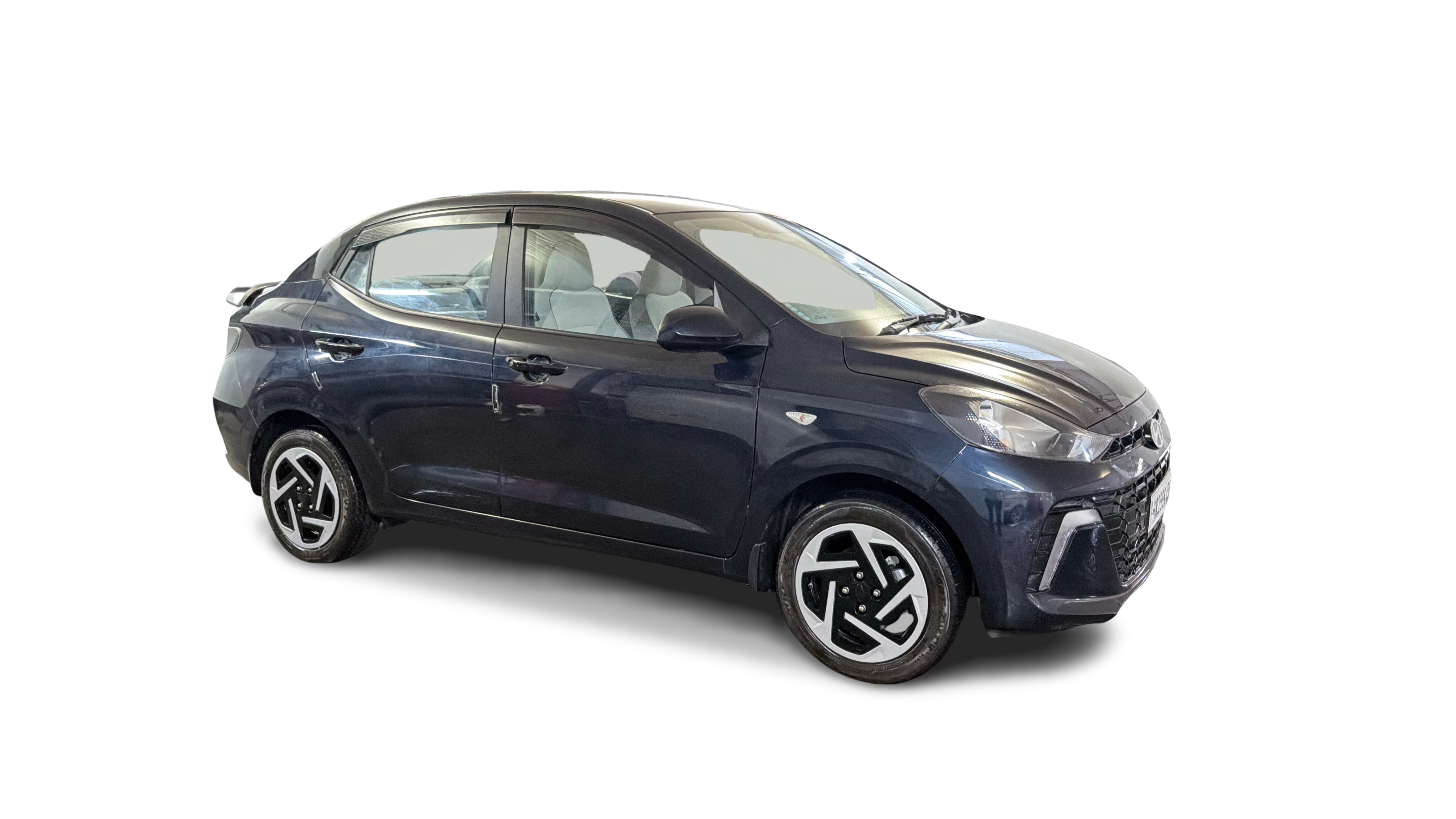 2026 Hyundai AURA - Sedan - CNG - Manual - ₹7.51 lakh