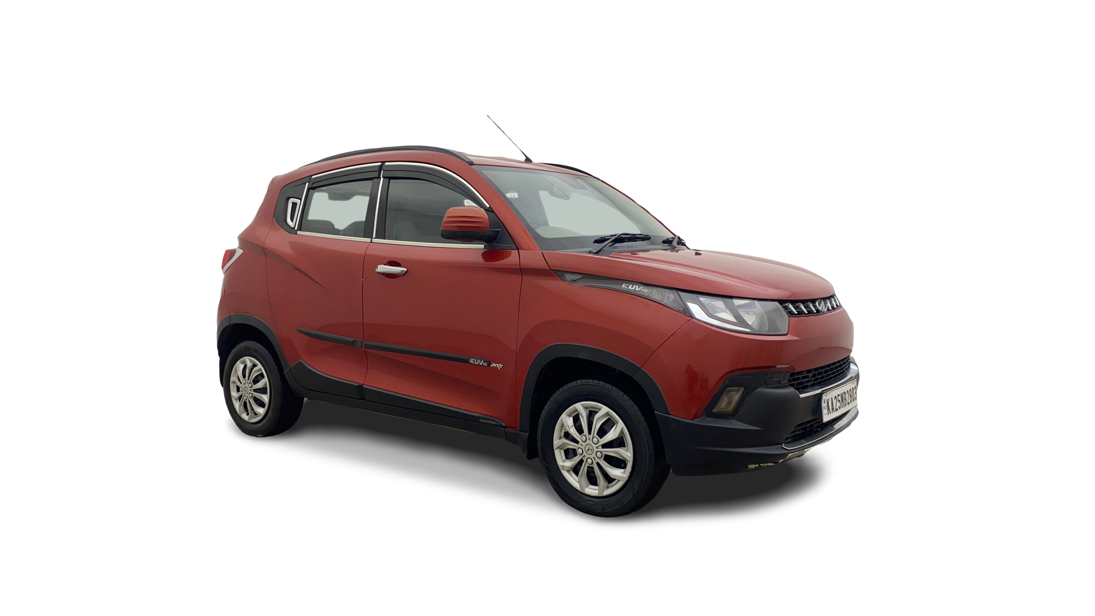 Mahindra Kuv100-img