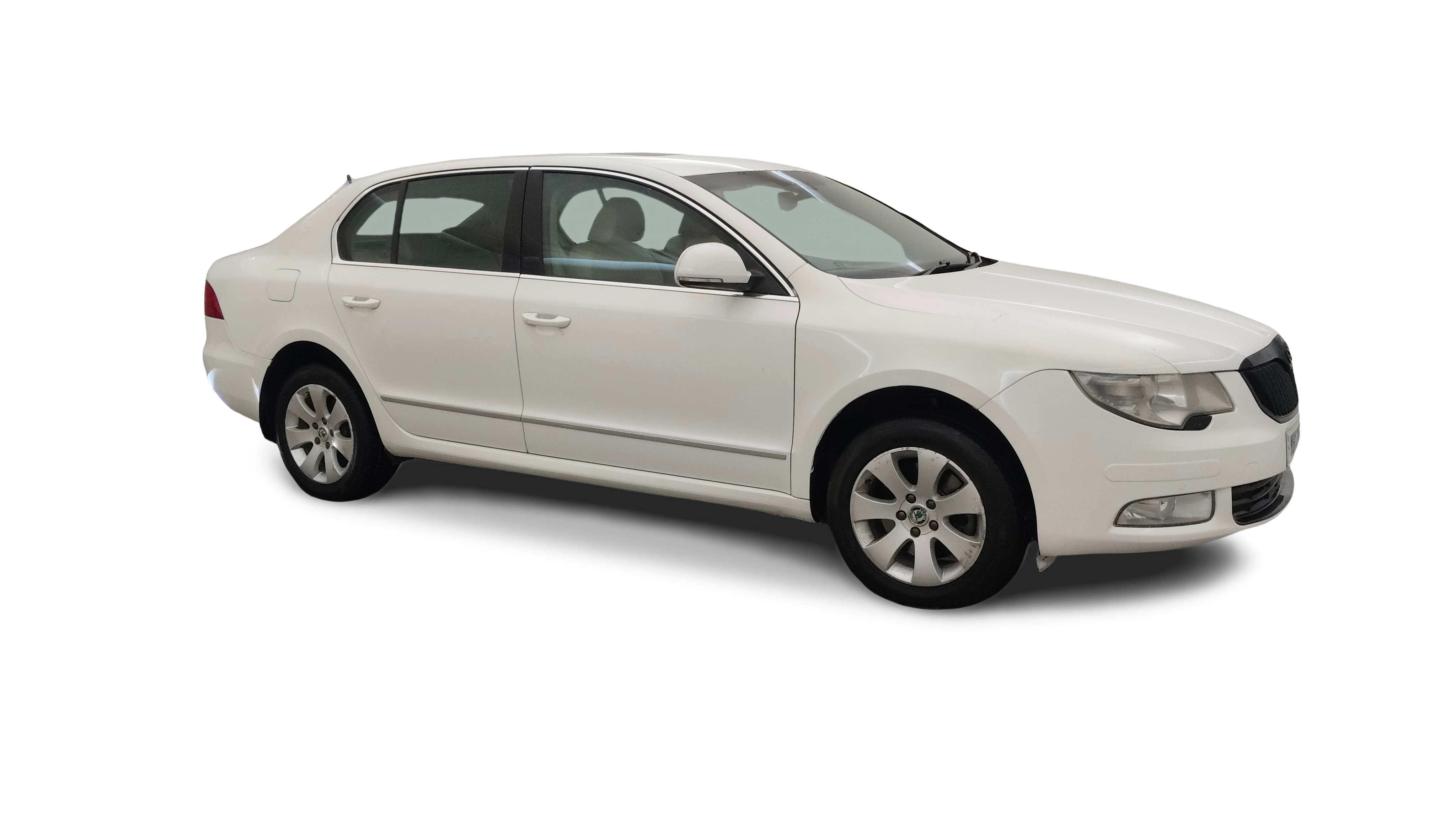 2013 Skoda Superb - Sedan - Diesel - Automatic - ₹4.50 lakh