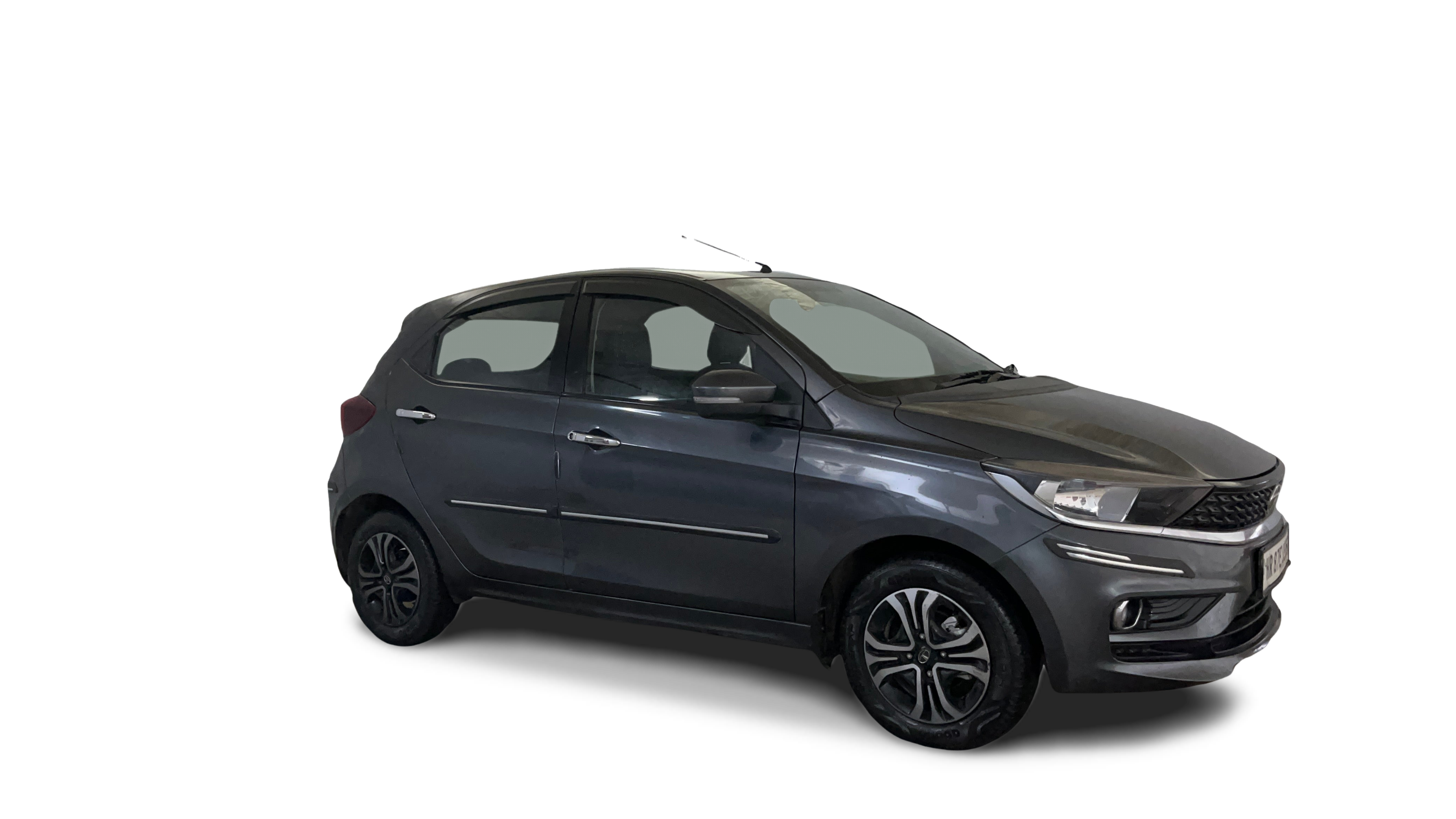 Tata Tiago-img