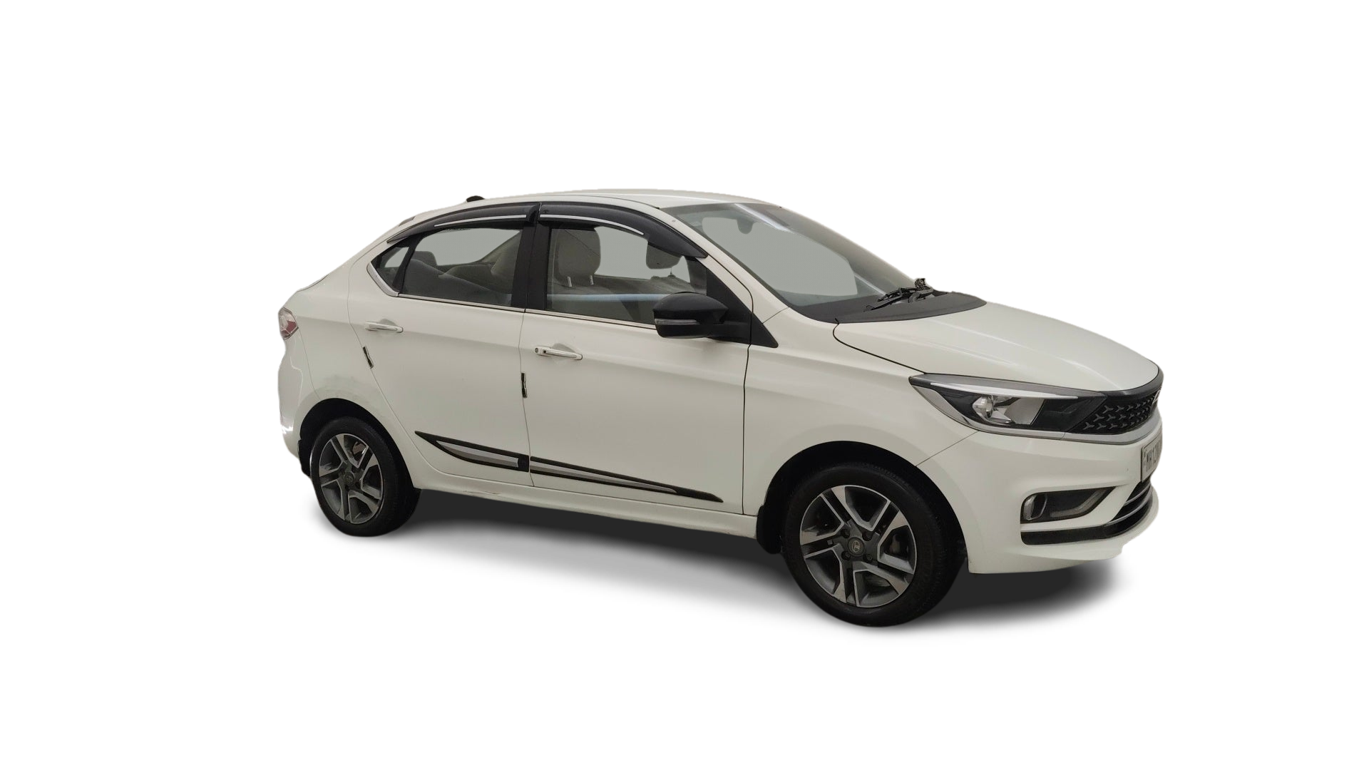 Tata TIGOR-img