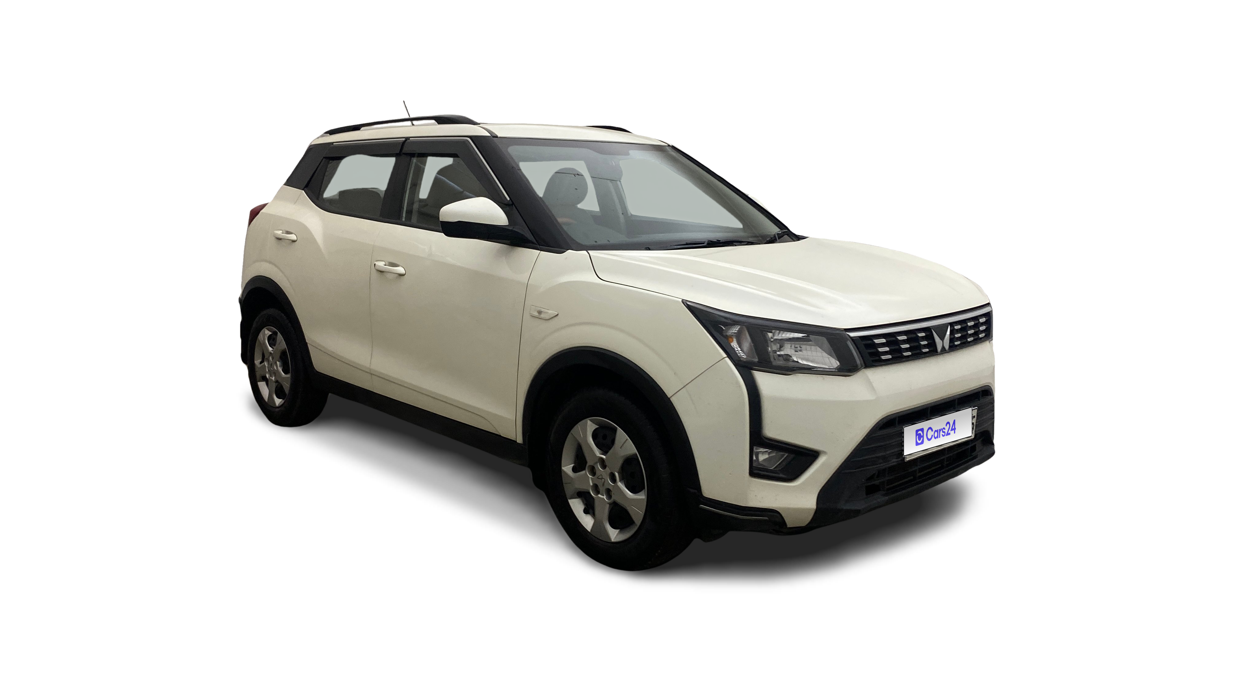 2023 Mahindra XUV300 - SUV - Petrol - Manual - ₹7.08 lakh