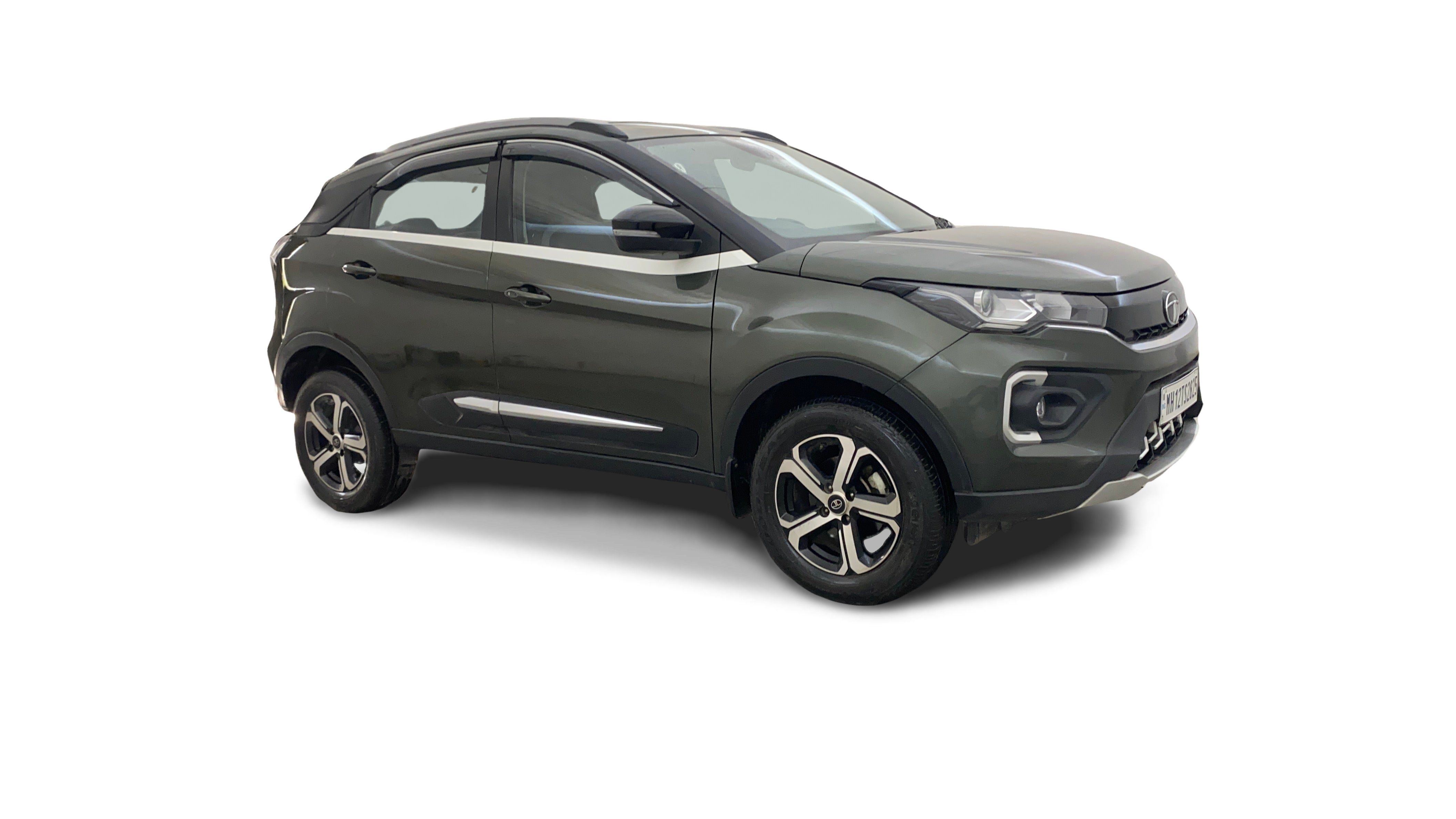 Tata NEXON-img
