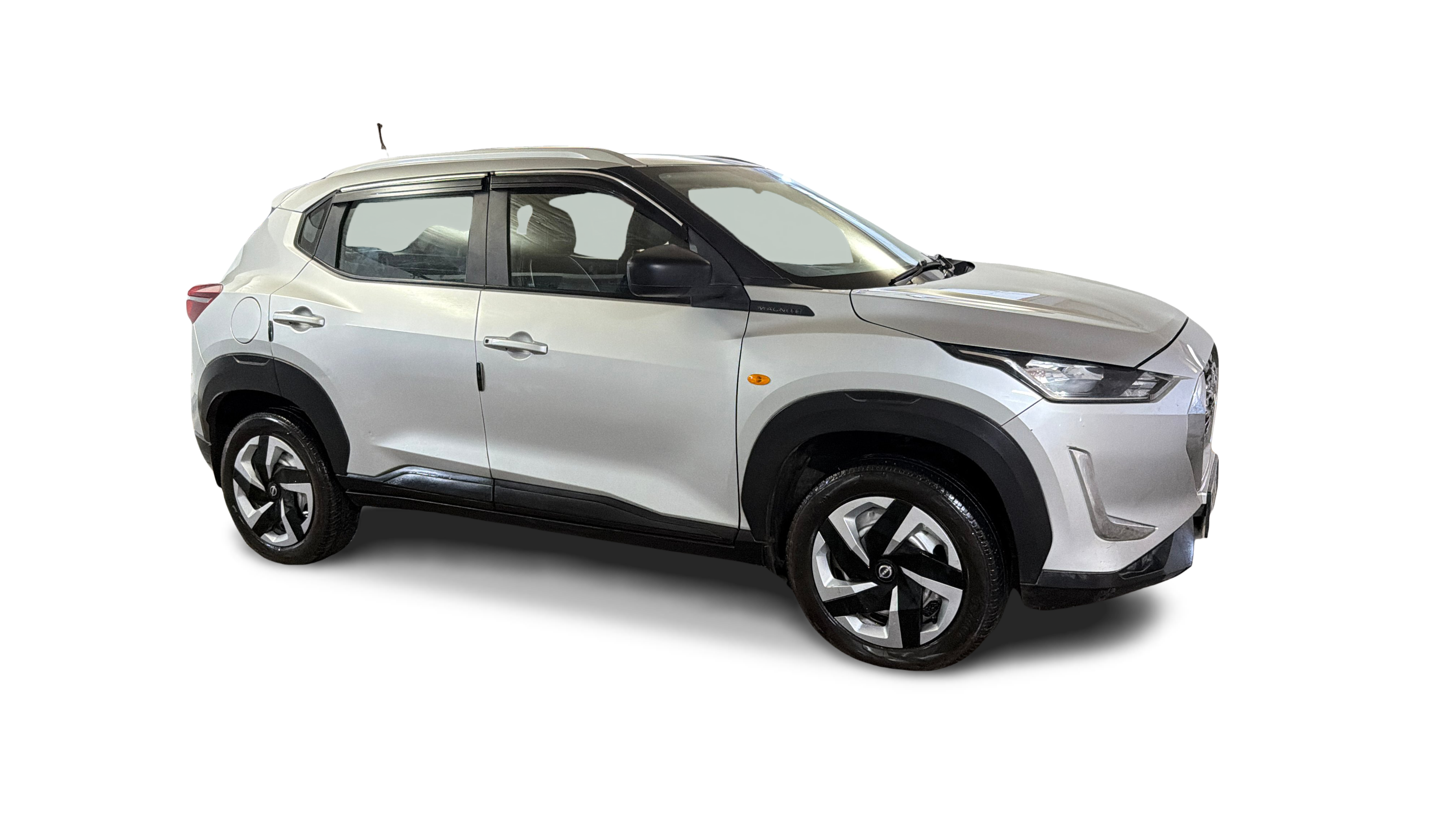 2022 Nissan MAGNITE - SUV - Petrol - Manual - ₹4.28 lakh