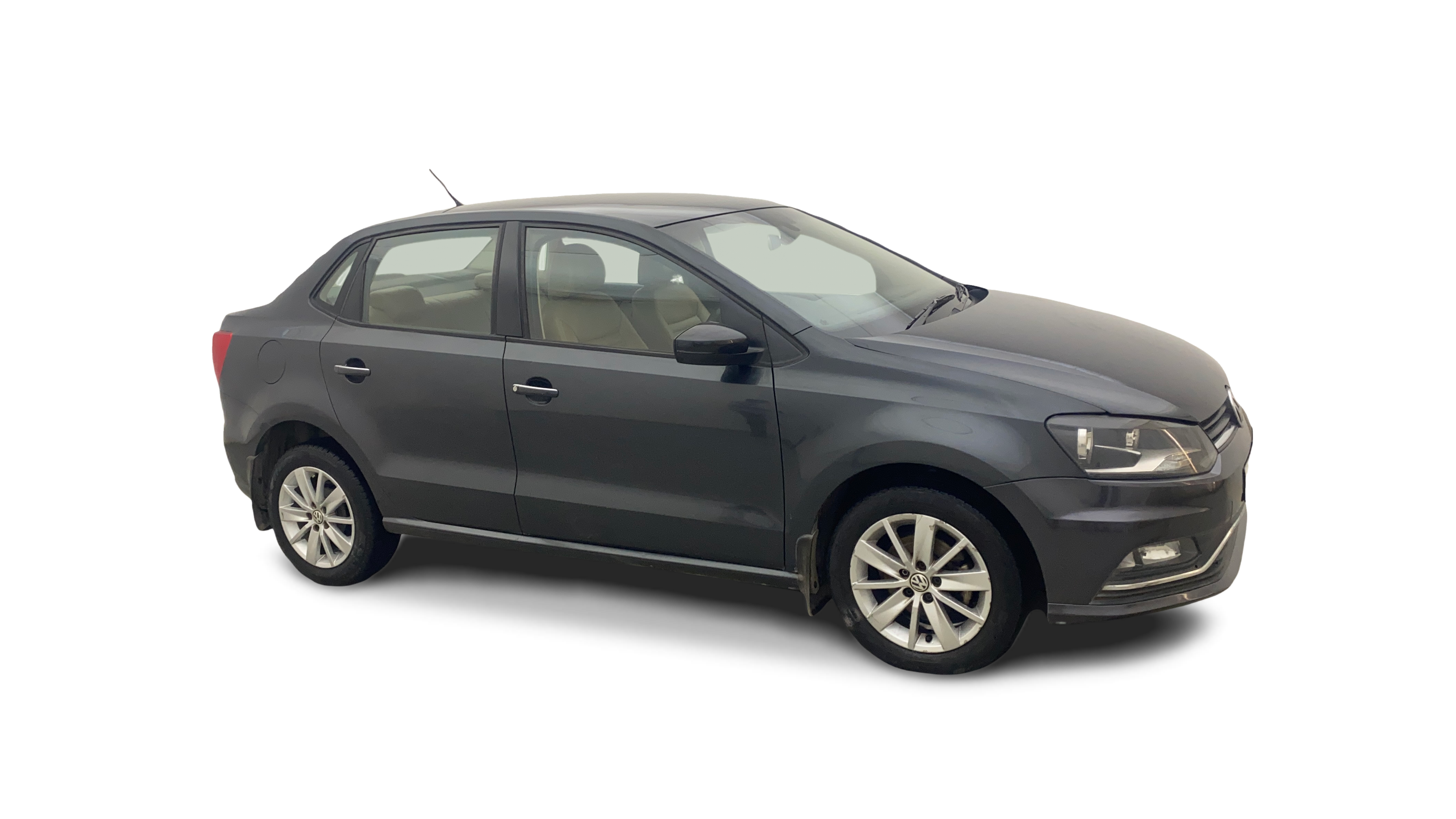 2016 Volkswagen Ameo - Sedan - Petrol - Manual - ₹3.89 lakh