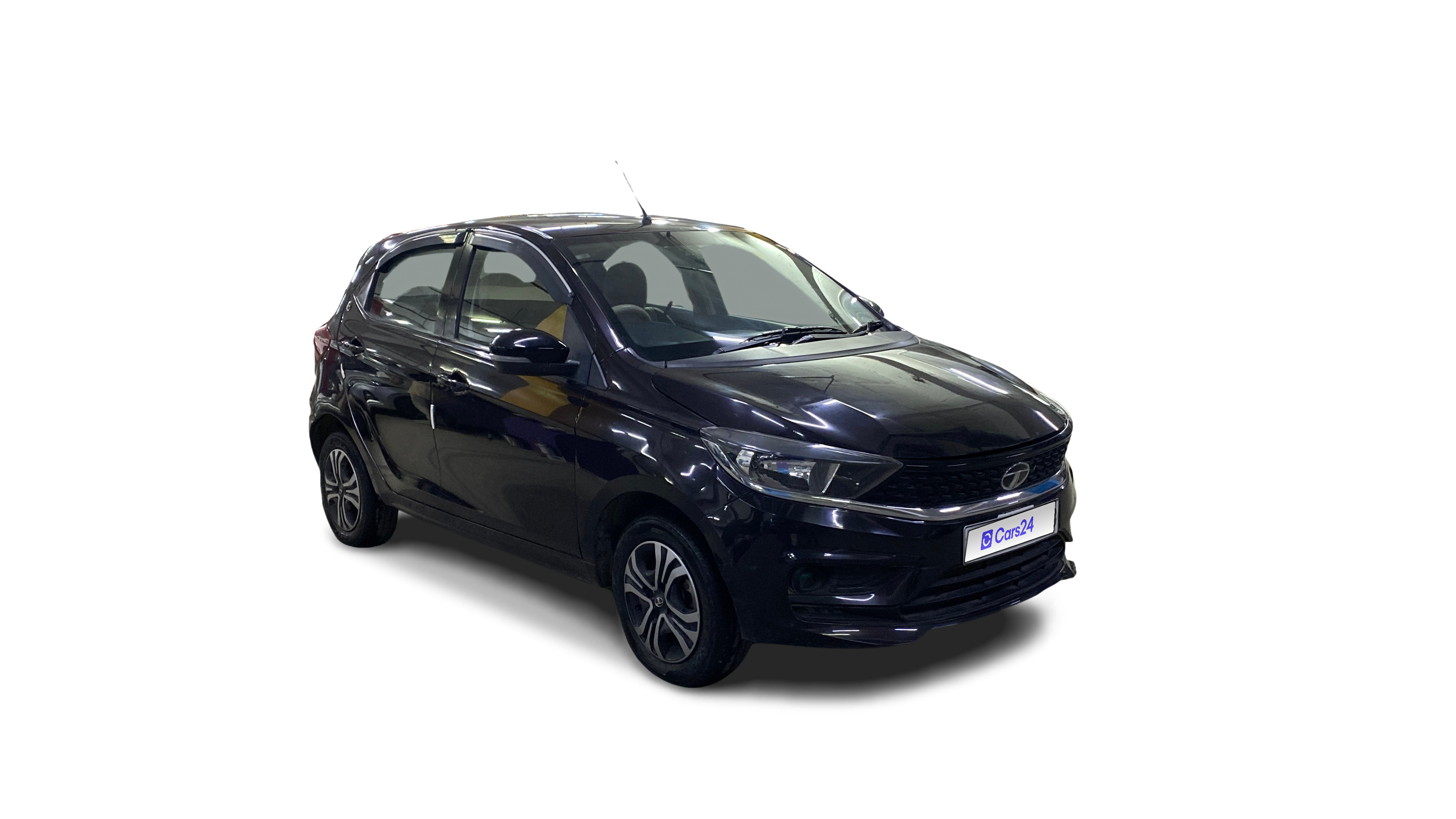 2023 Tata Tiago - Hatchback - Petrol - Automatic - ₹6.20 lakh