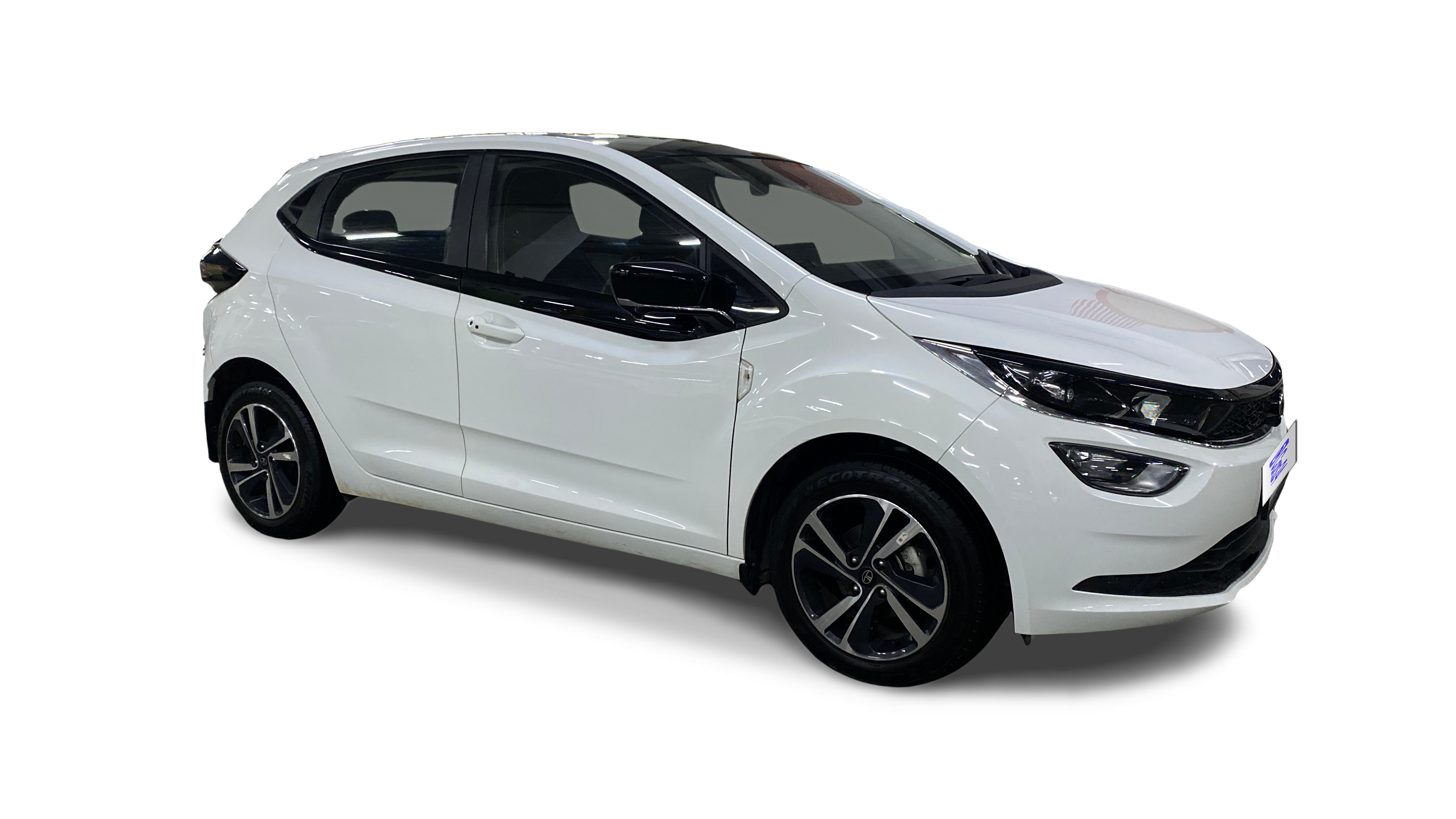 2024 Tata ALTROZ - Hatchback - CNG - Manual - ₹9.89 lakh