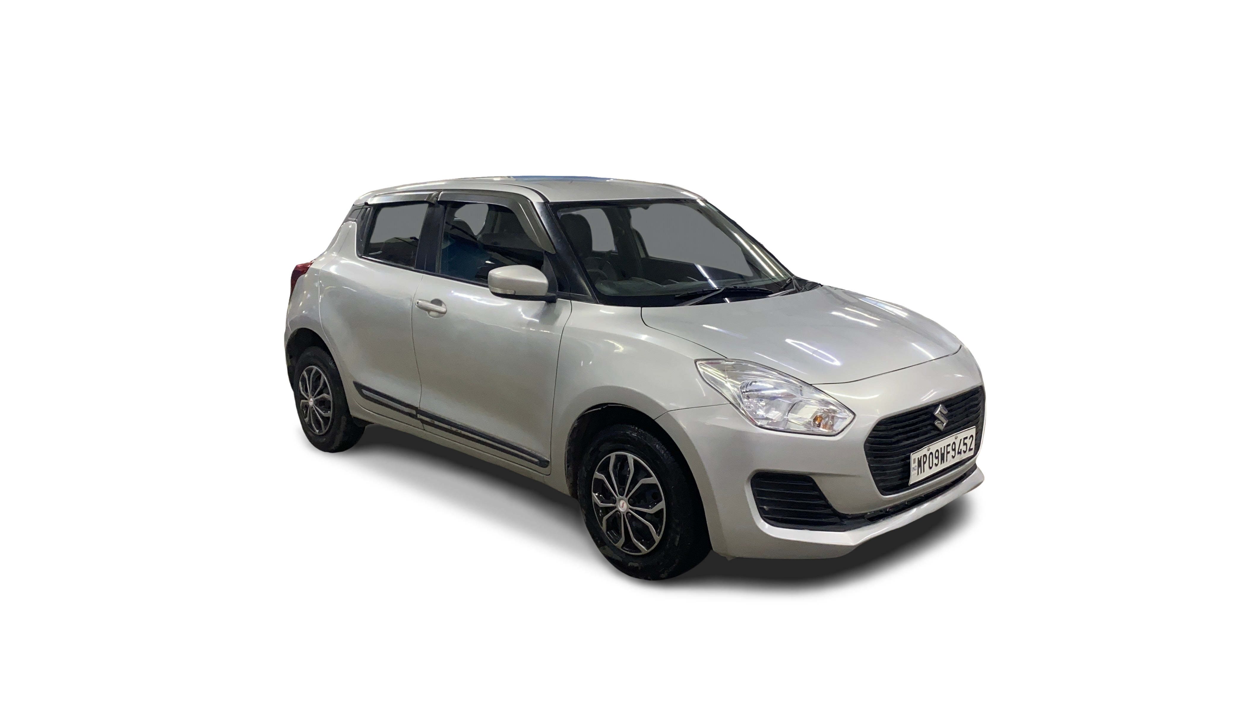 Maruti Swift-img