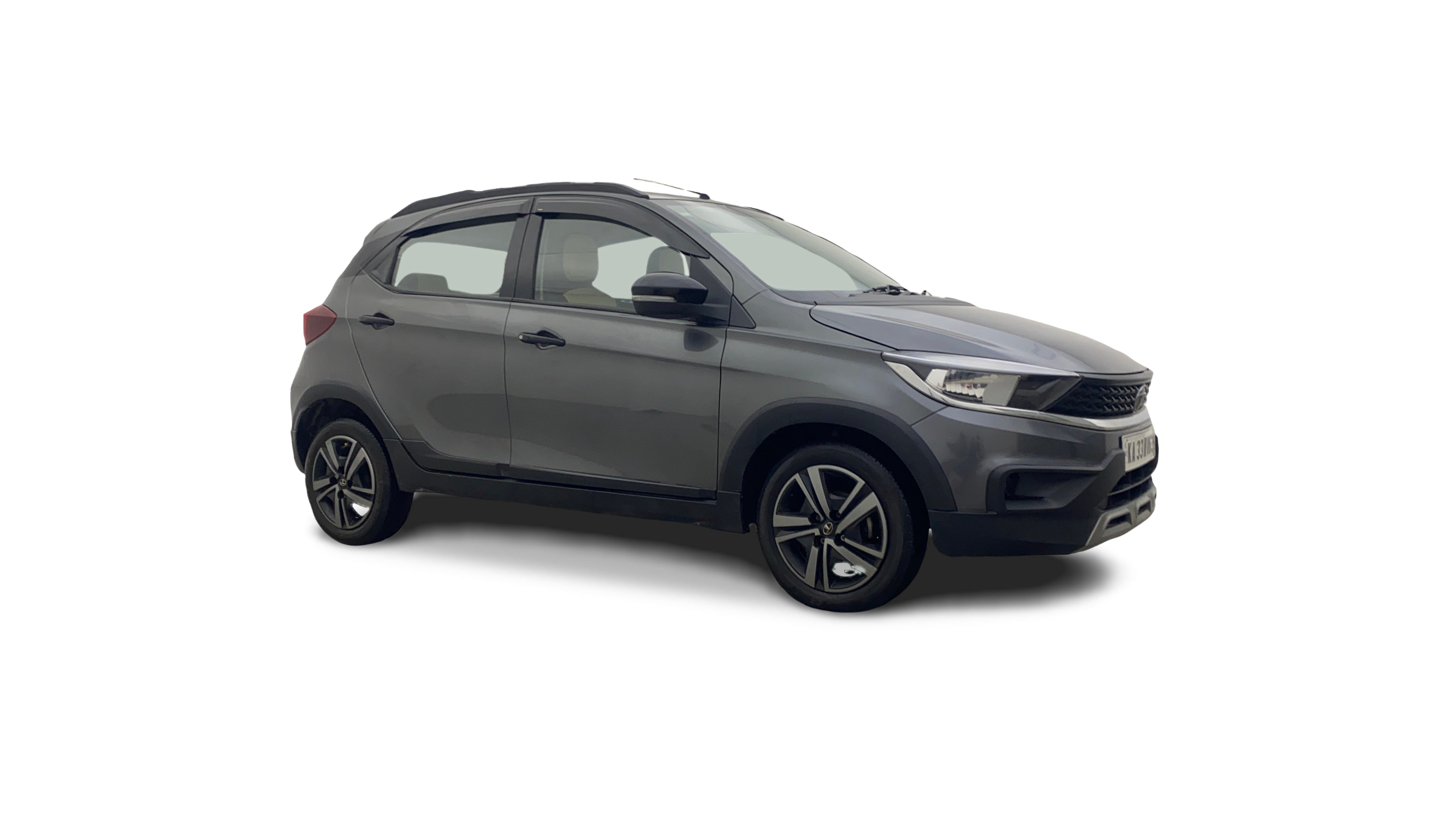 Tata TIAGO NRG-img
