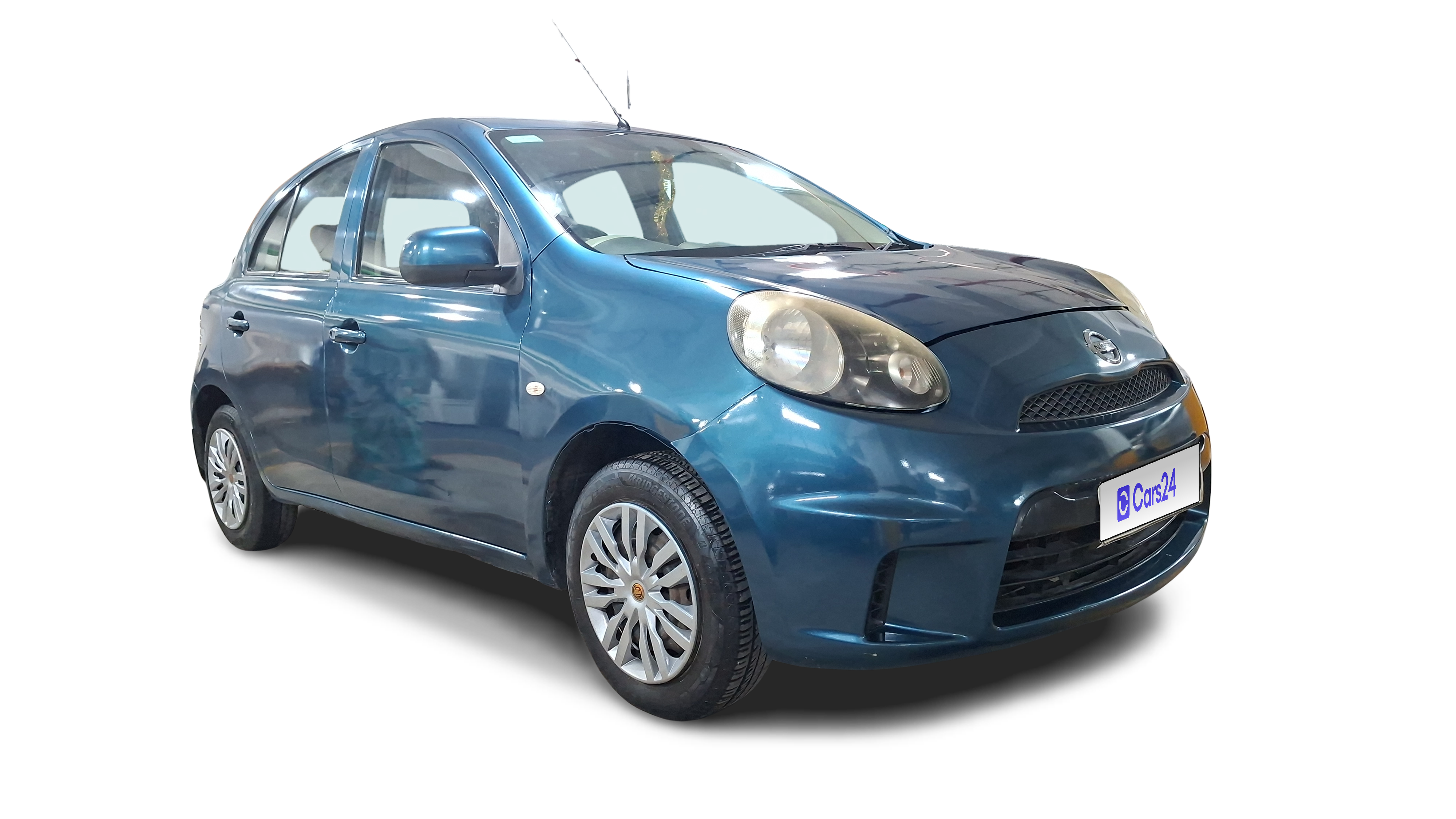2015 Nissan Micra Active - Hatchback - Petrol - Manual - ₹2.89 lakh