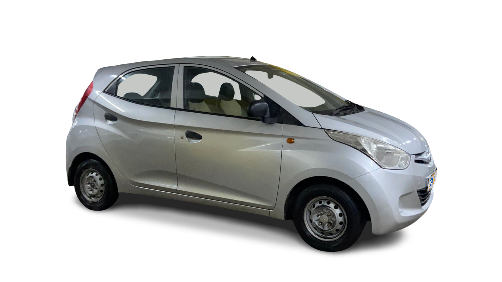 2017 Hyundai Eon - Hatchback - Petrol - Manual - ₹1.96 lakh