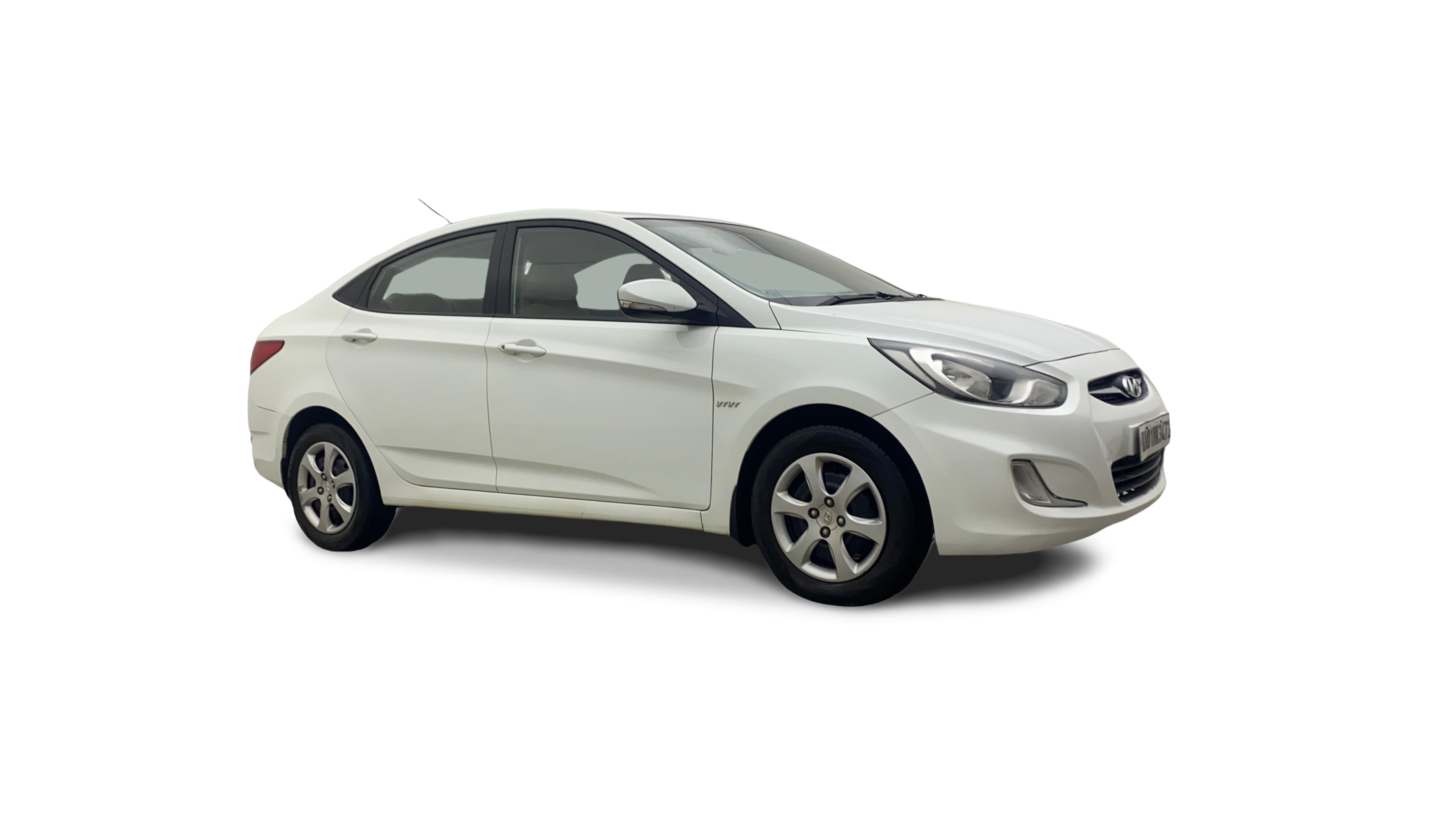 Hyundai Verna-img