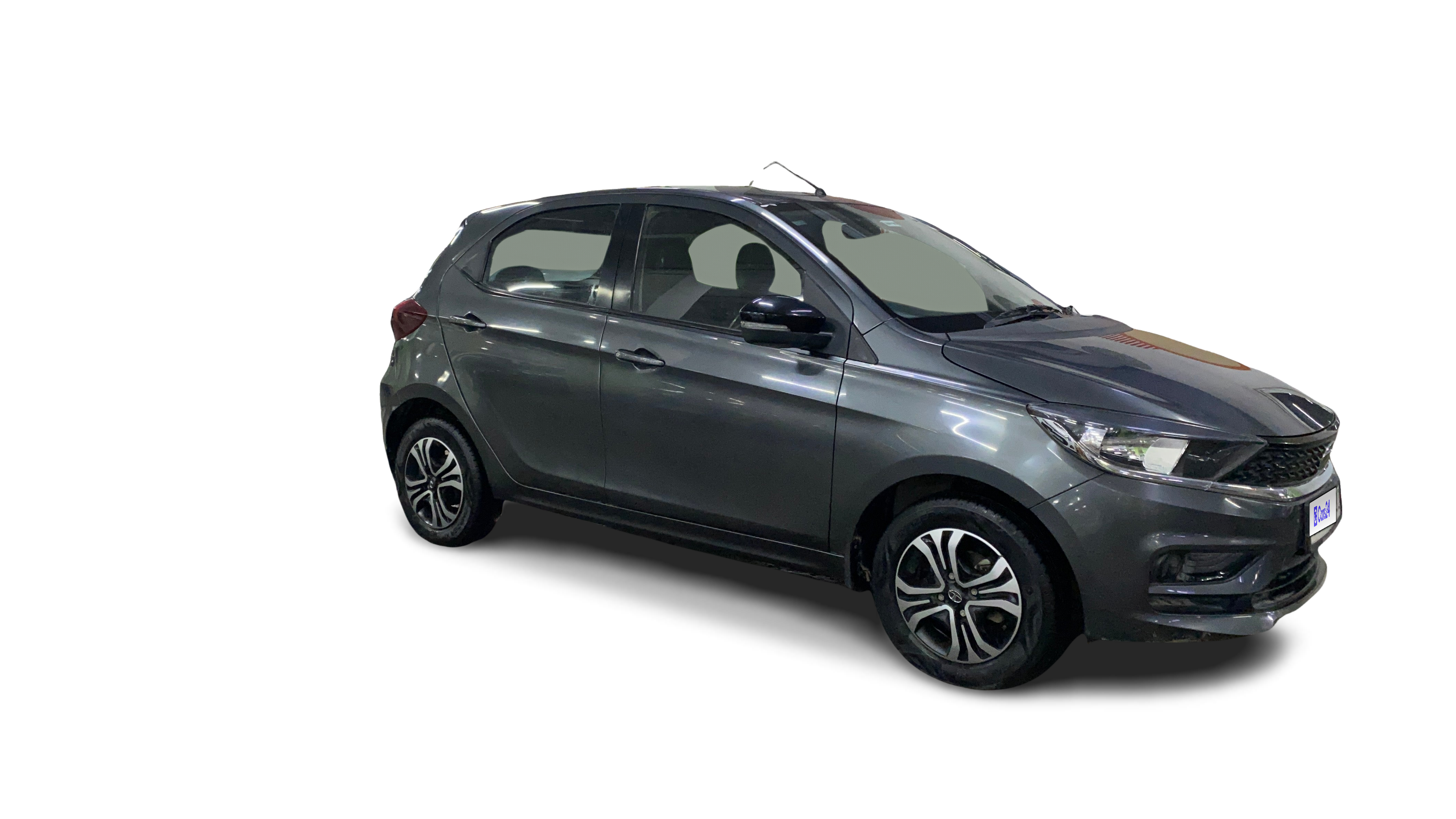 2022 Tata Tiago - Hatchback - Petrol - Manual - ₹3.96 lakh