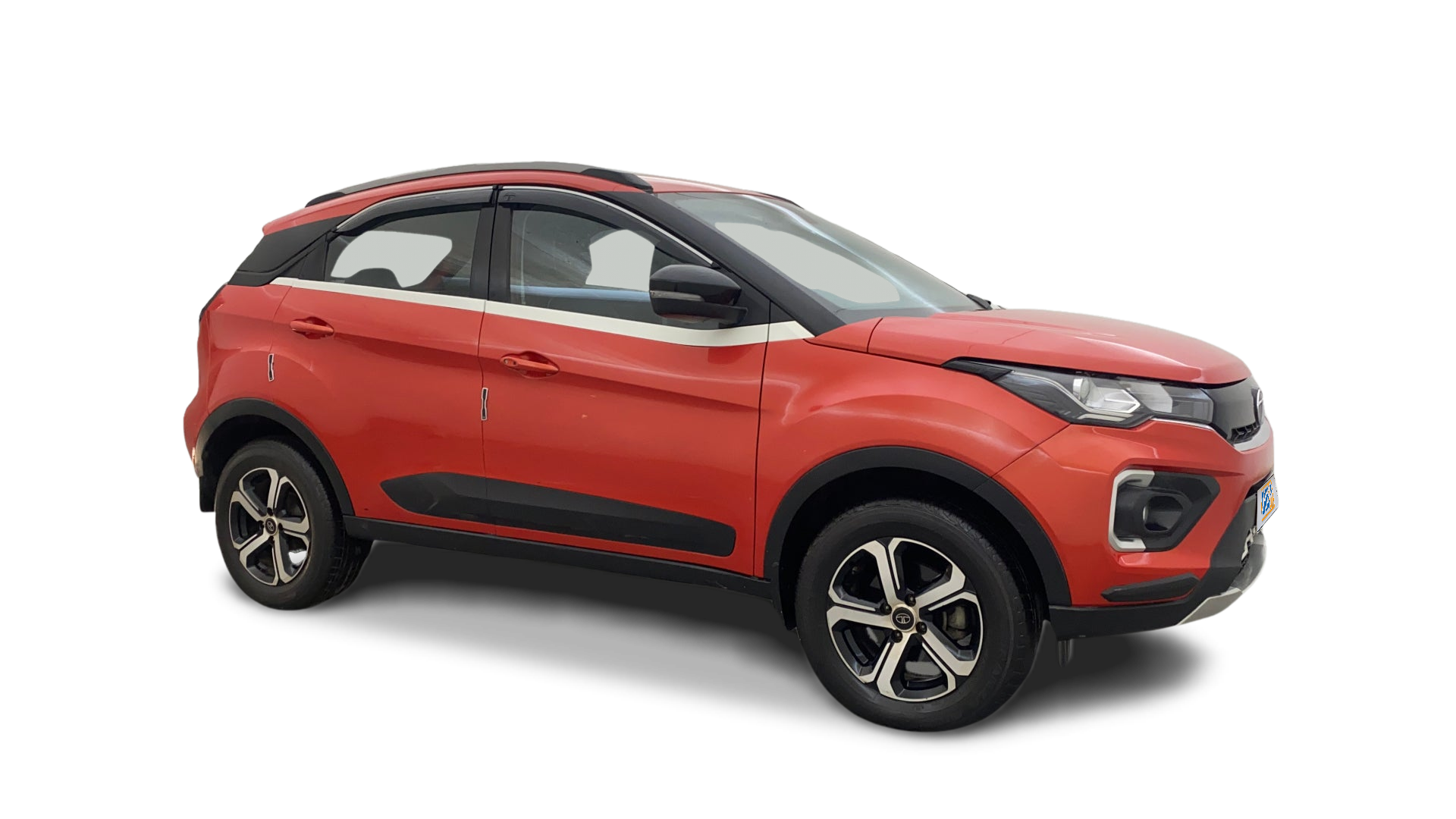 Tata NEXON-img