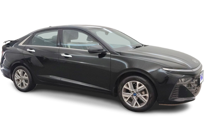 2023 Hyundai Verna - Sedan - Petrol - Manual - ₹9.81 lakh