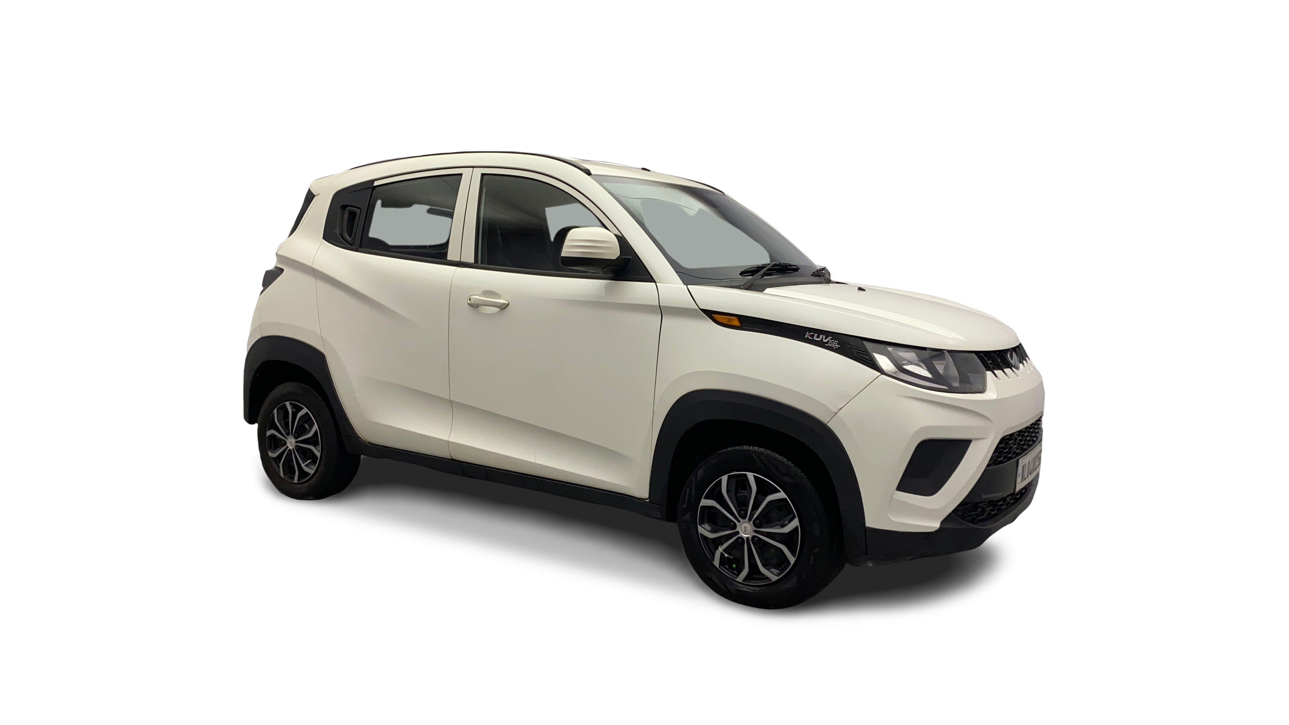 Mahindra KUV 100 NXT-img