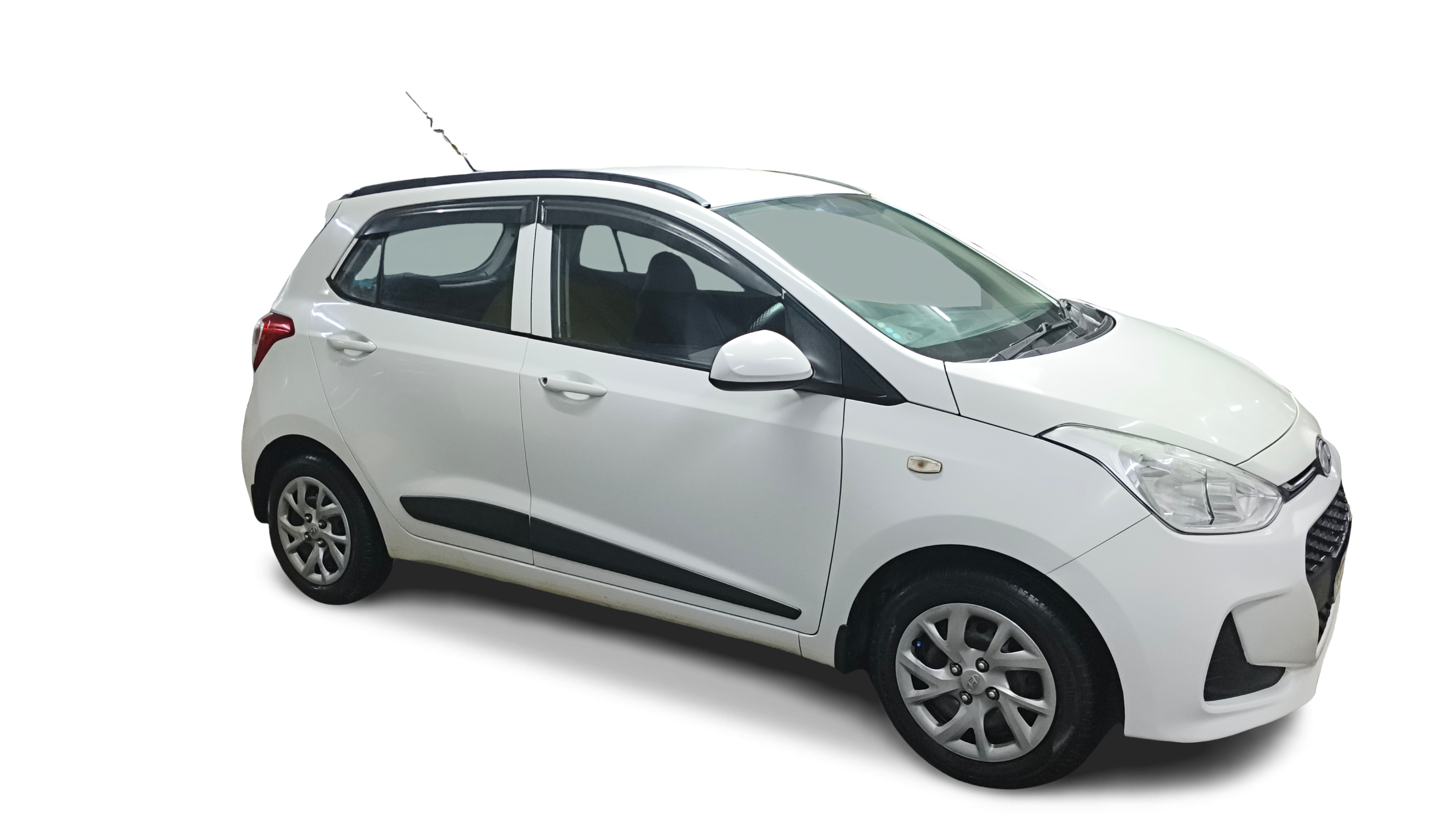 2018 Hyundai Grand i10 - Hatchback - Petrol - Manual - ₹3.78 lakh