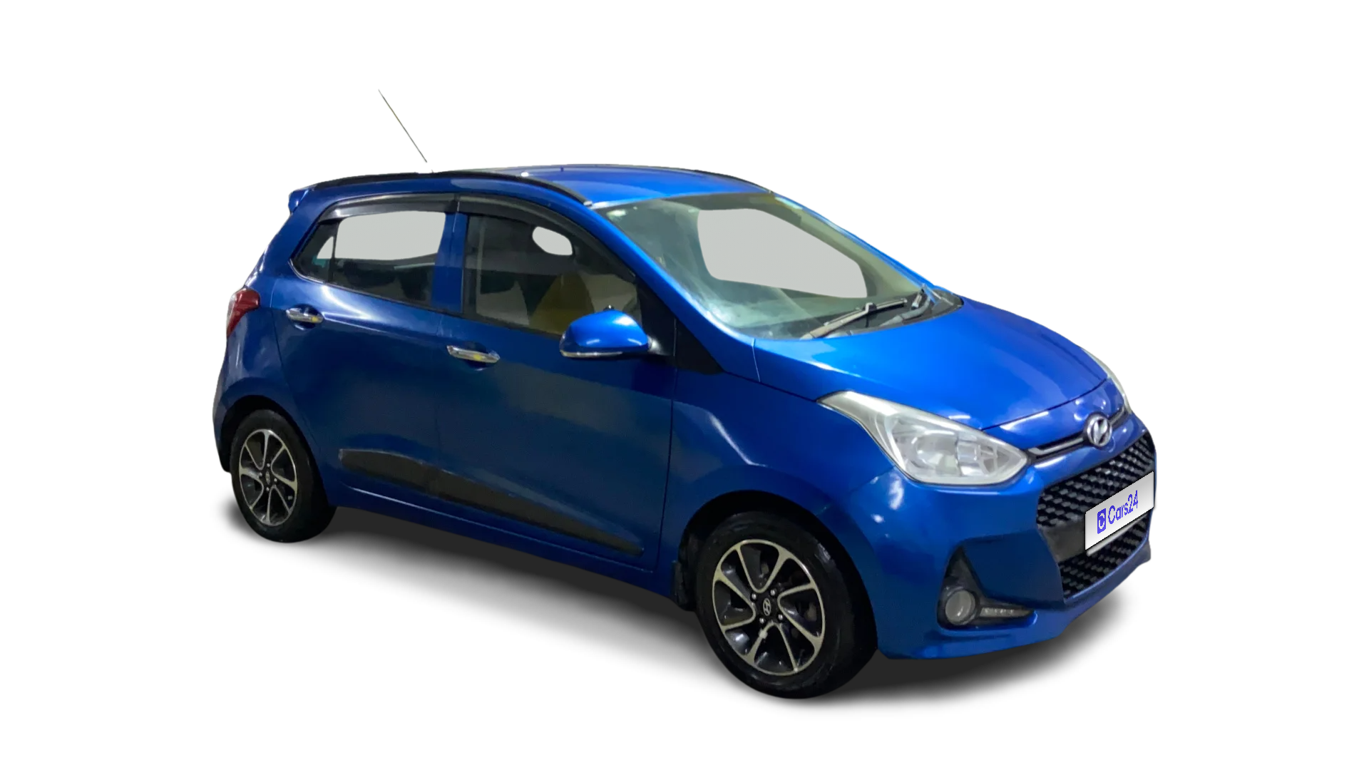 2018 Hyundai Grand i10 - Hatchback - CNG - Manual - ₹3.27 lakh