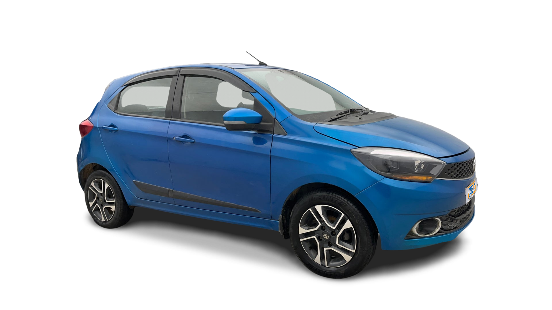 Tata Tiago-img