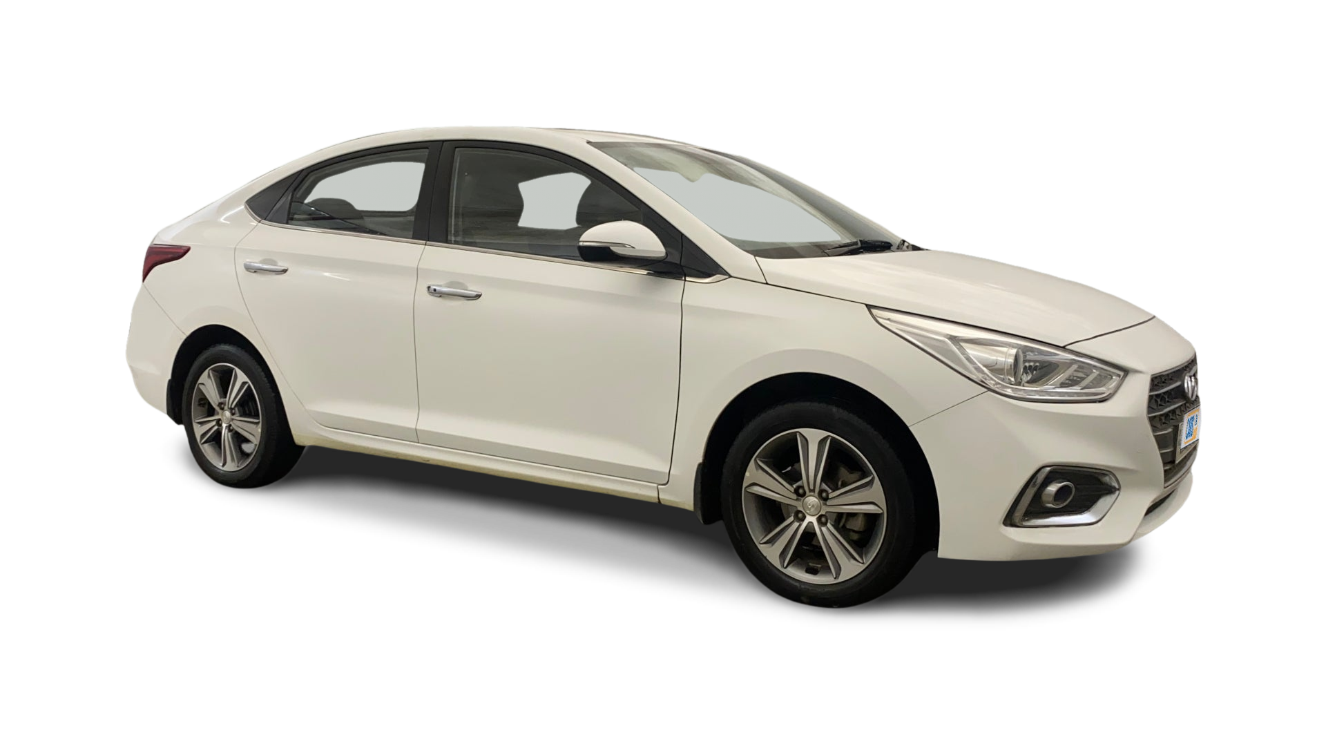 Hyundai Verna-img