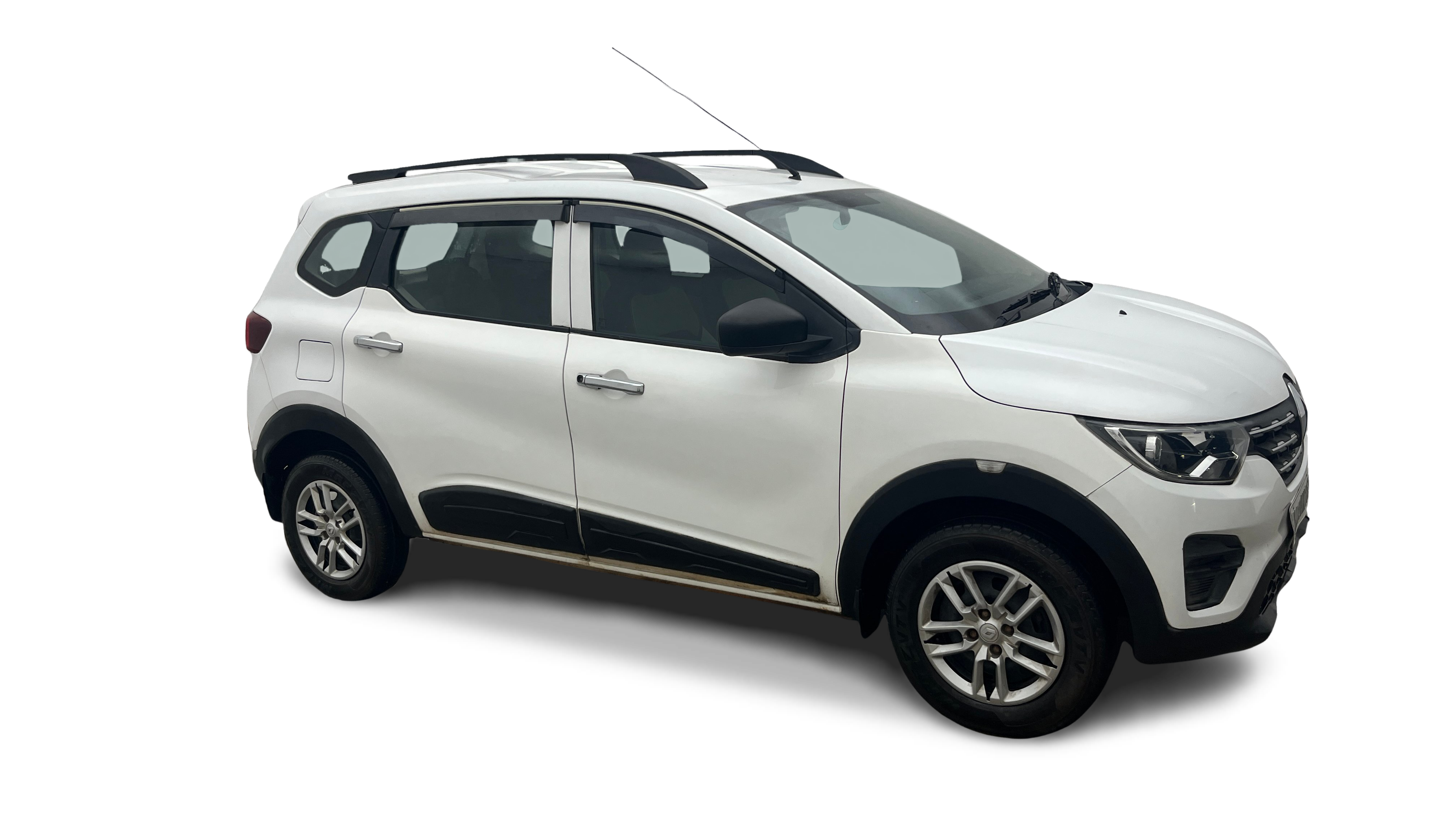 2022 Renault TRIBER - SUV - Petrol - Manual - ₹5.14 lakh
