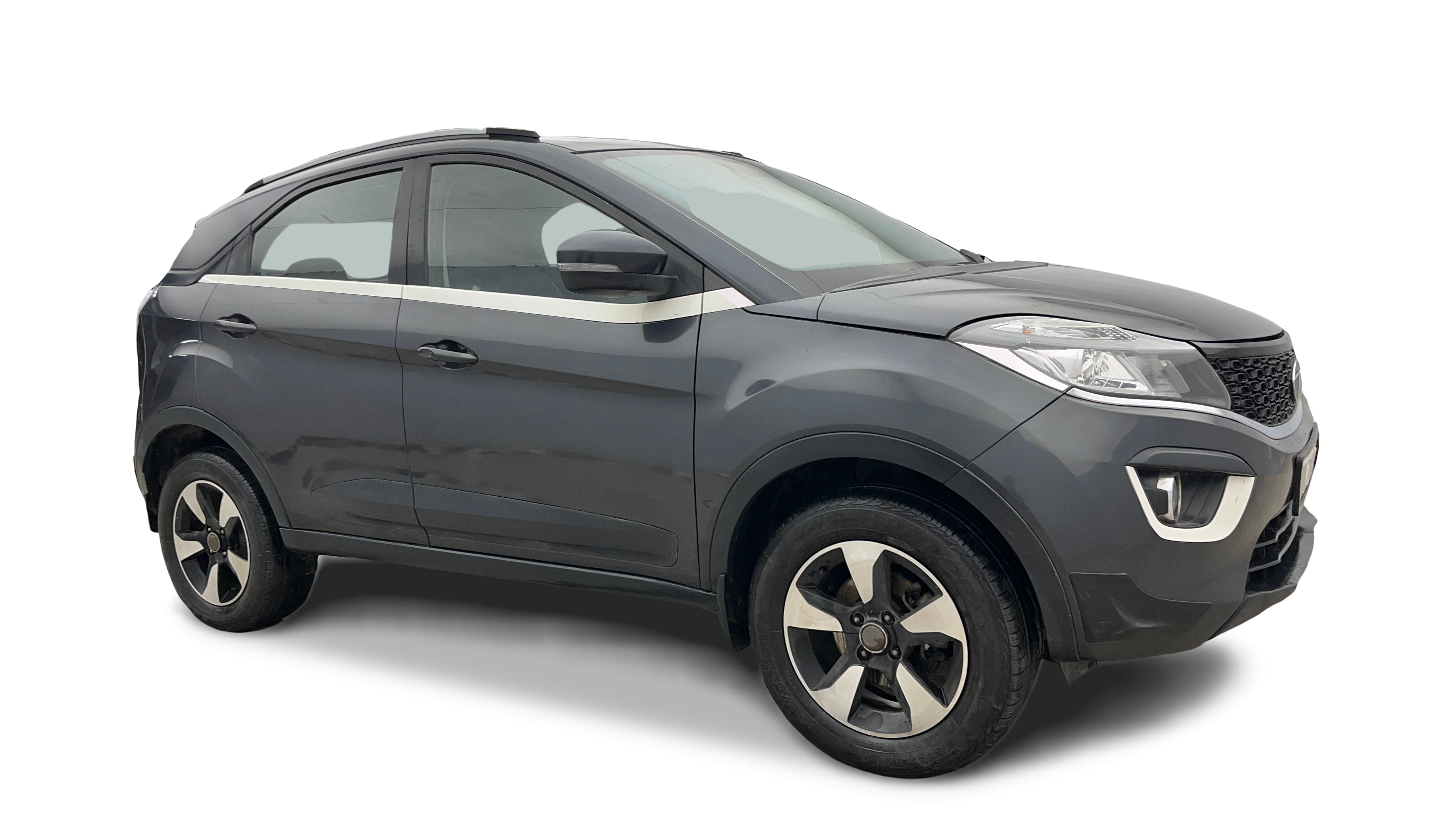 Tata NEXON-img