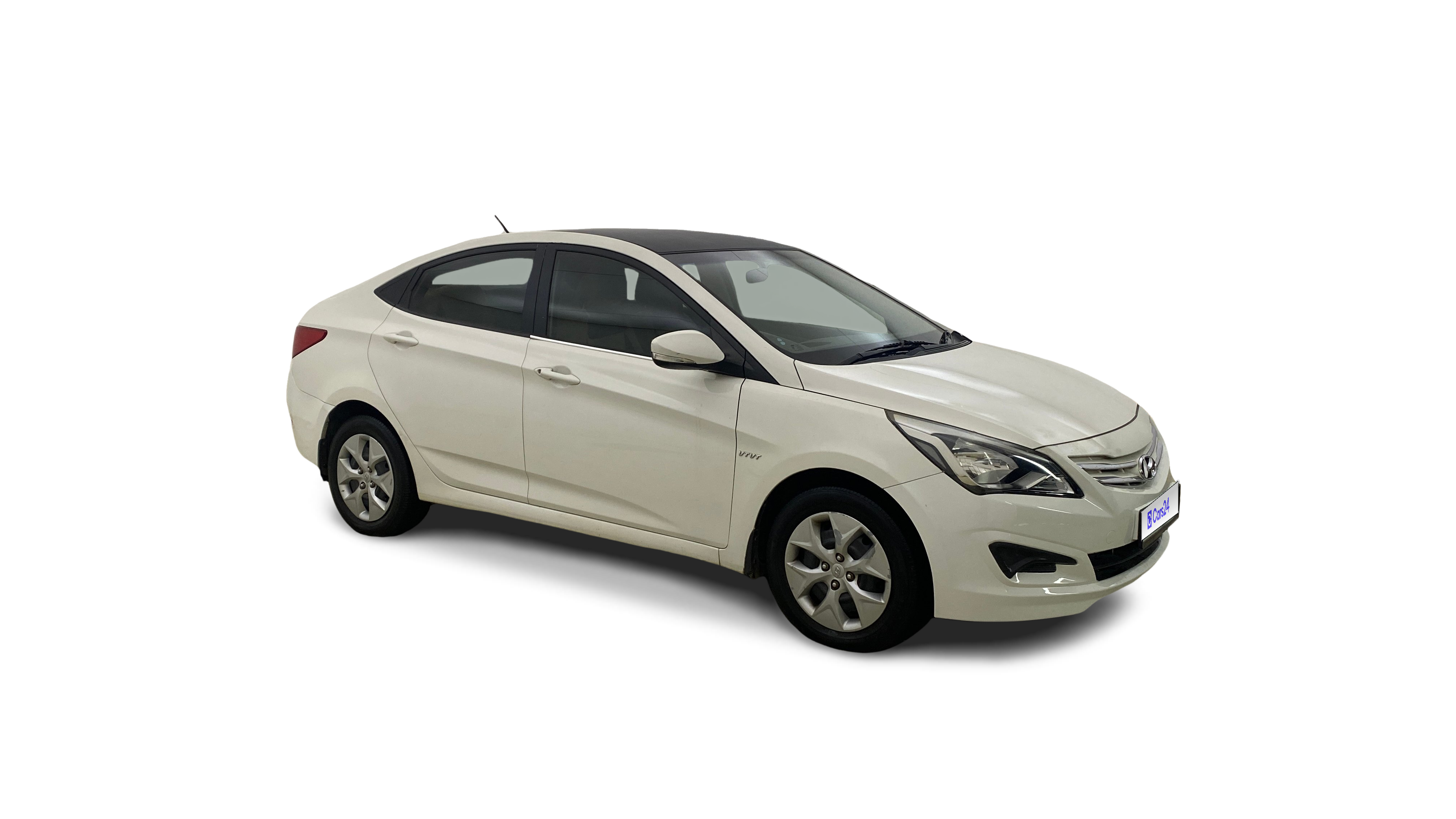 2015 Hyundai Verna - Sedan - Petrol - Manual - ₹3.52 lakh