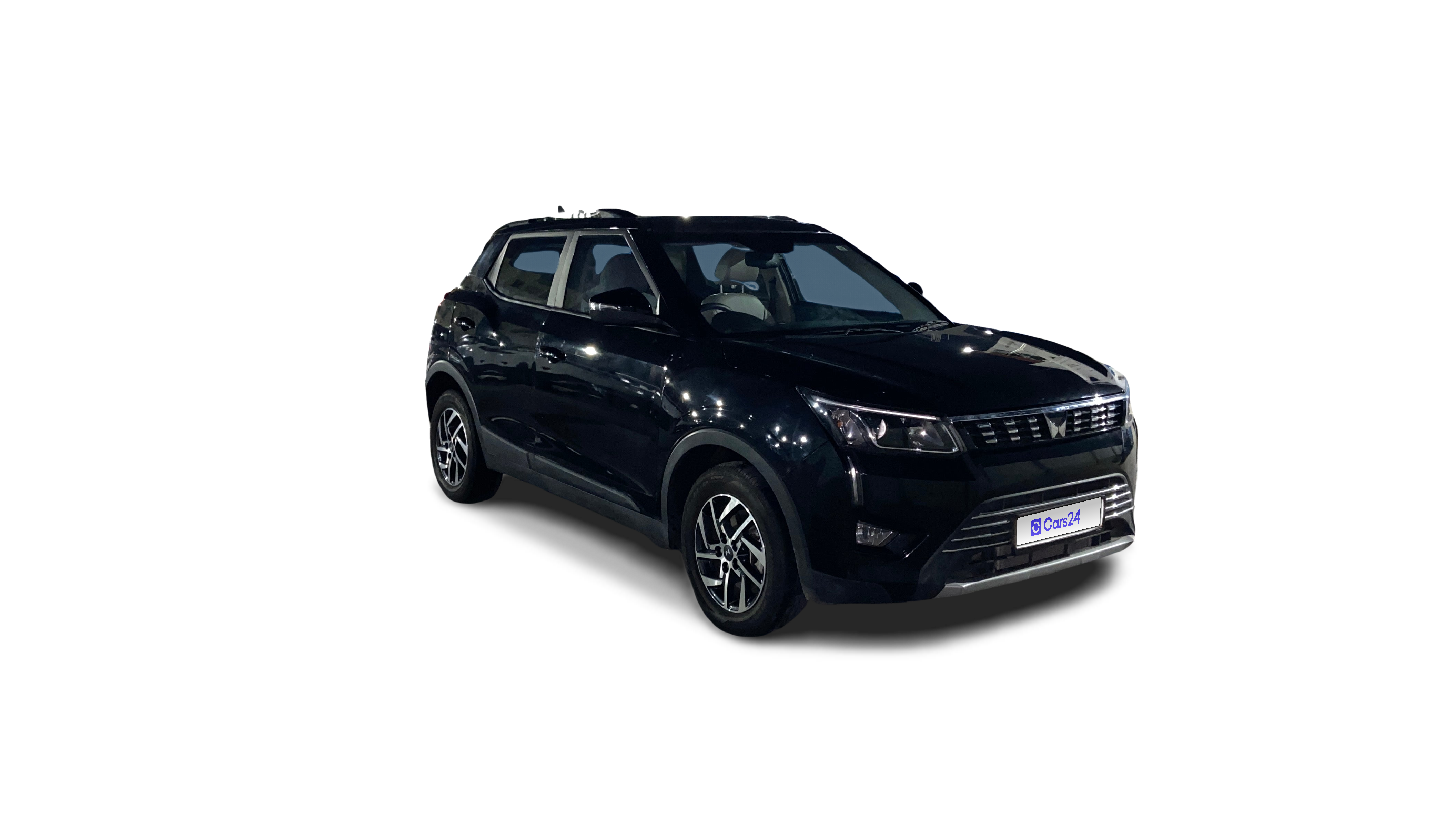 2024 Mahindra XUV300 - SUV - Petrol - Manual - ₹9.79 lakh