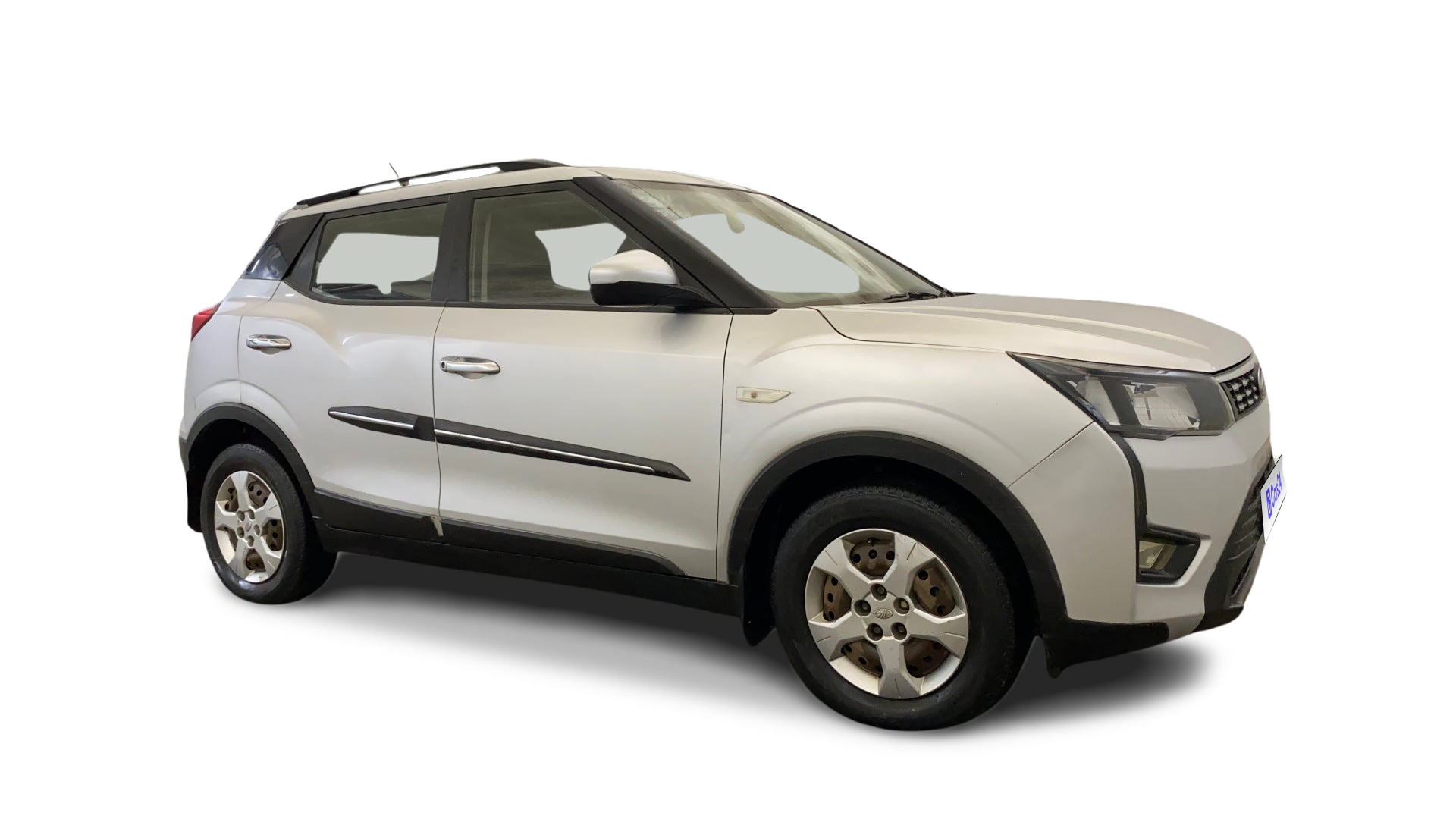 2020 Mahindra XUV300 - SUV - Petrol - Manual - ₹4.14 lakh