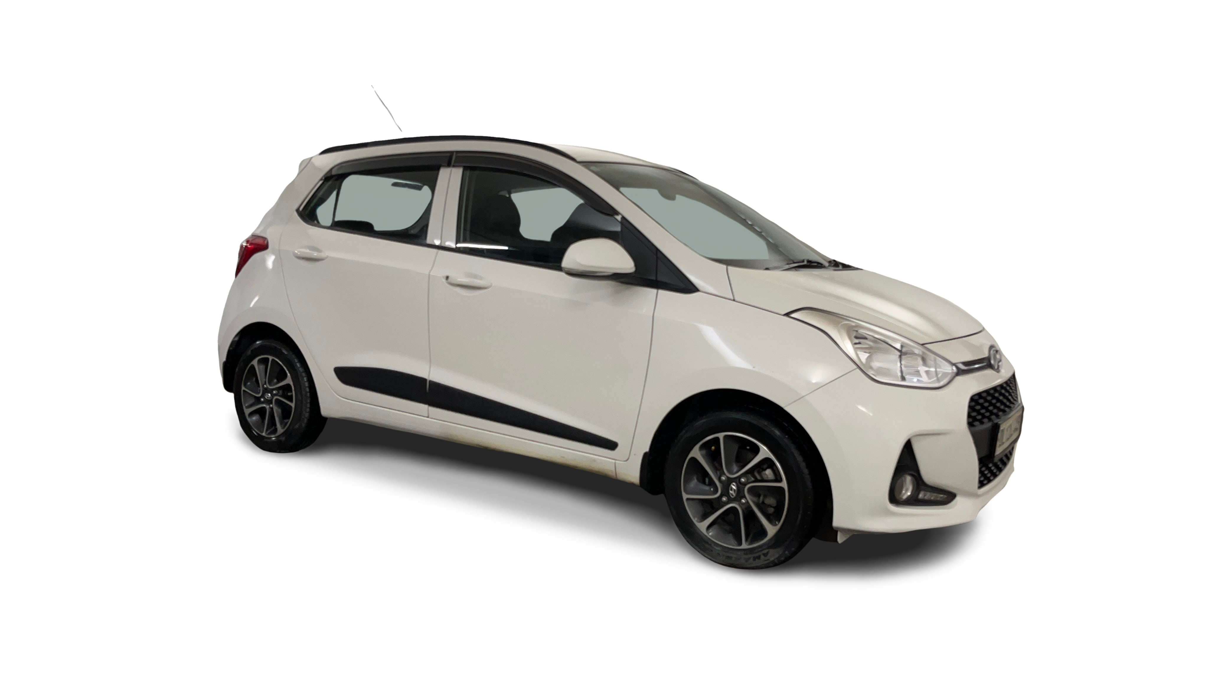 Hyundai Grand i10-img