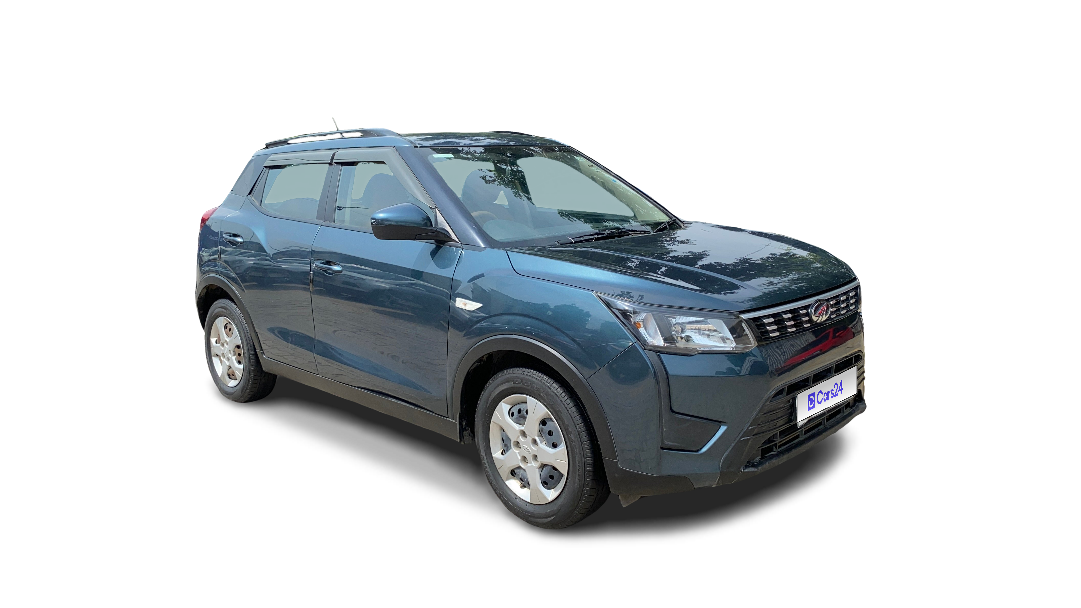 2022 Mahindra XUV300 - SUV - Petrol - Automatic - ₹6.87 lakh