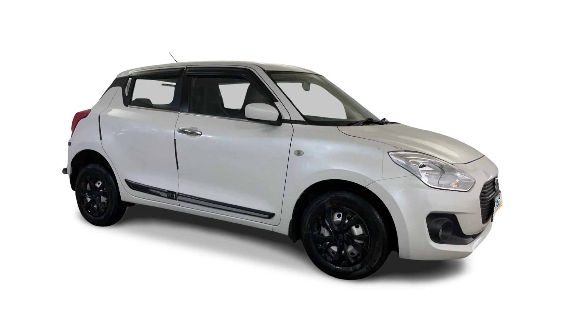 Maruti Swift-img