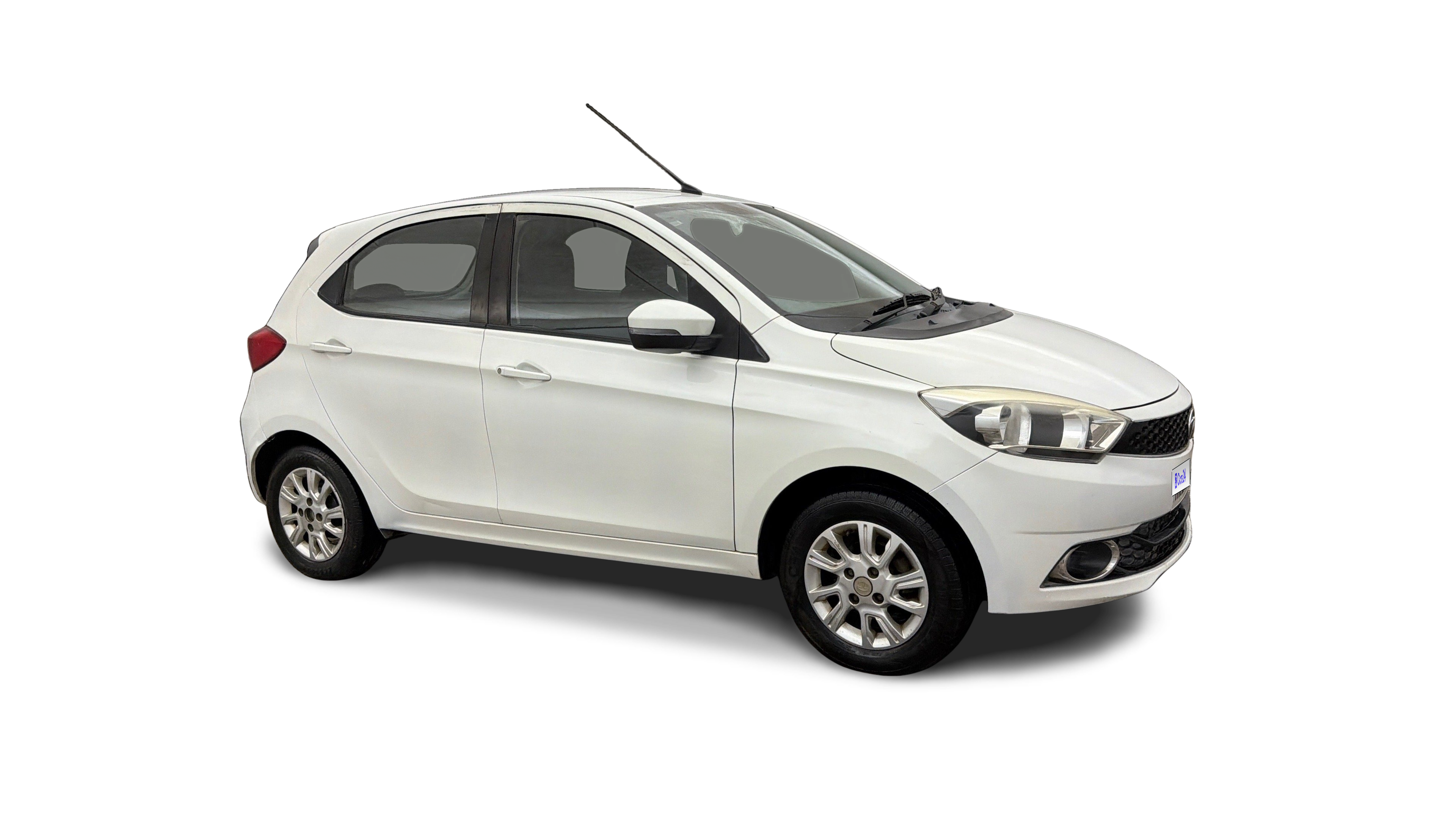 2017 Tata Tiago - Hatchback - Petrol - Automatic - ₹3.07 lakh