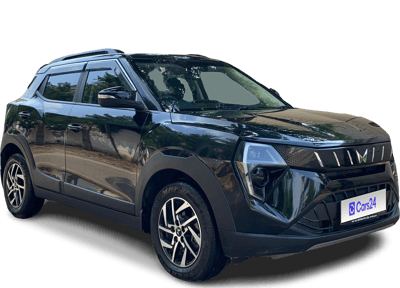 2025 Mahindra XUV 3XO - SUV - Petrol - Manual - ₹9.13 lakh