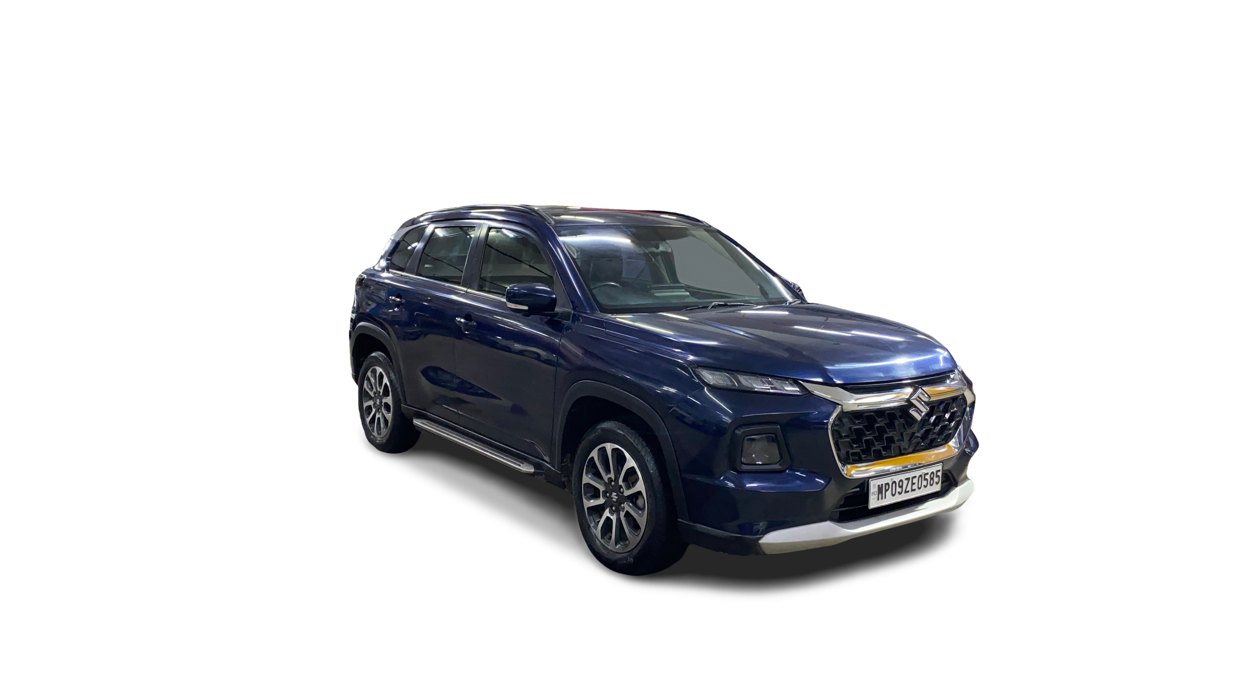 2022 Maruti Grand Vitara - SUV - Petrol - Manual - ₹9.72 lakh