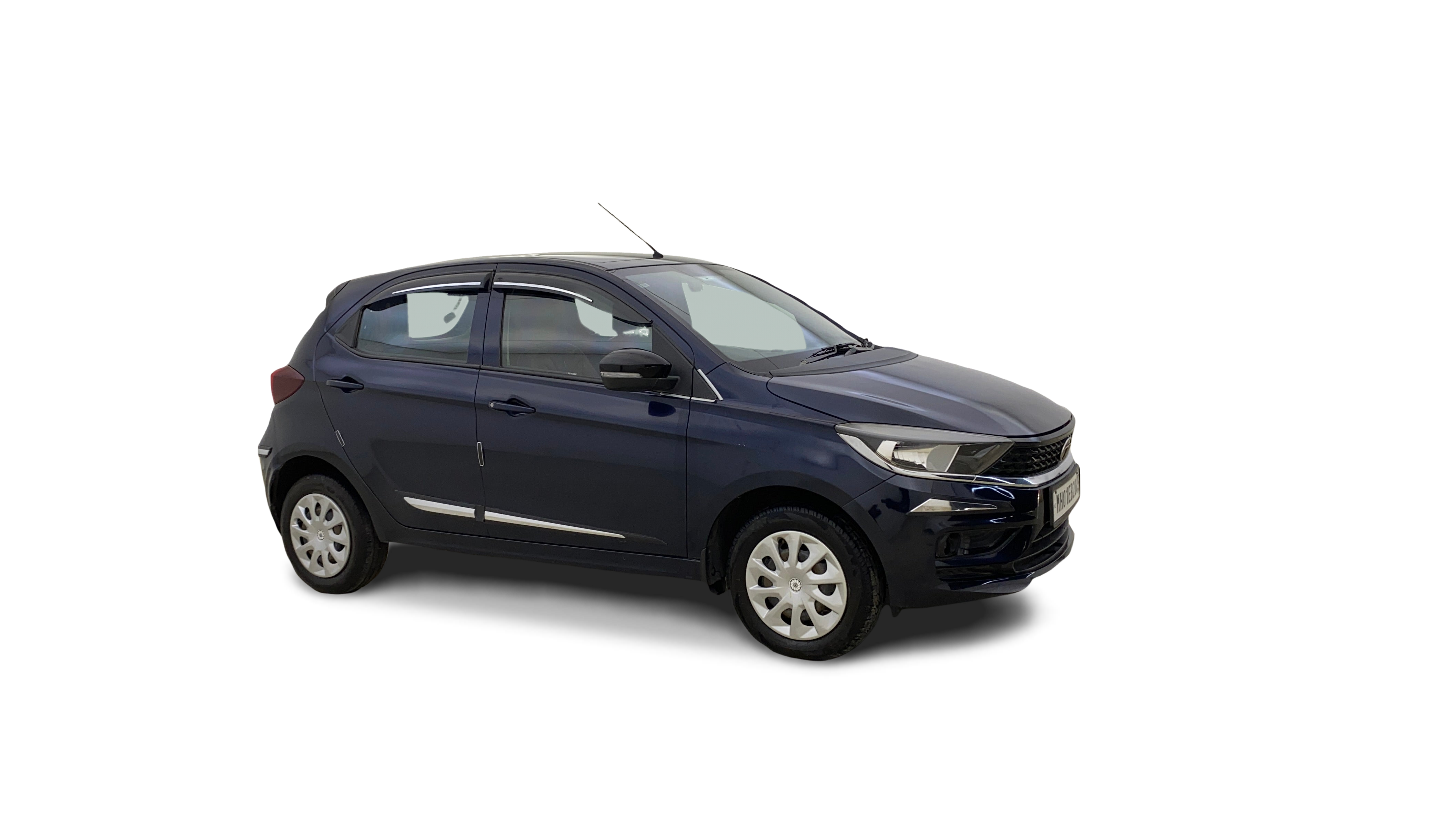 Tata Tiago-img