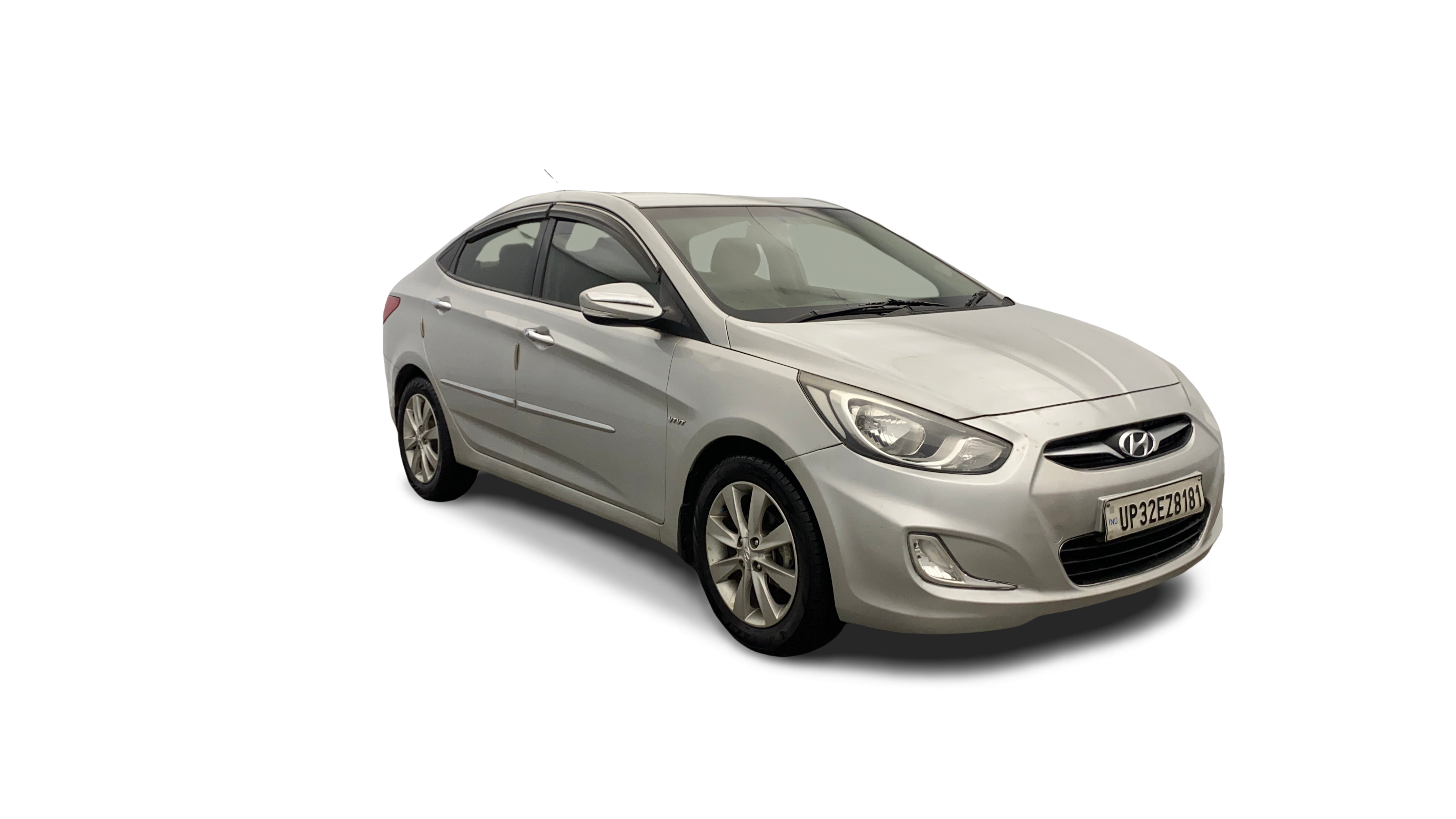 Hyundai Verna-img