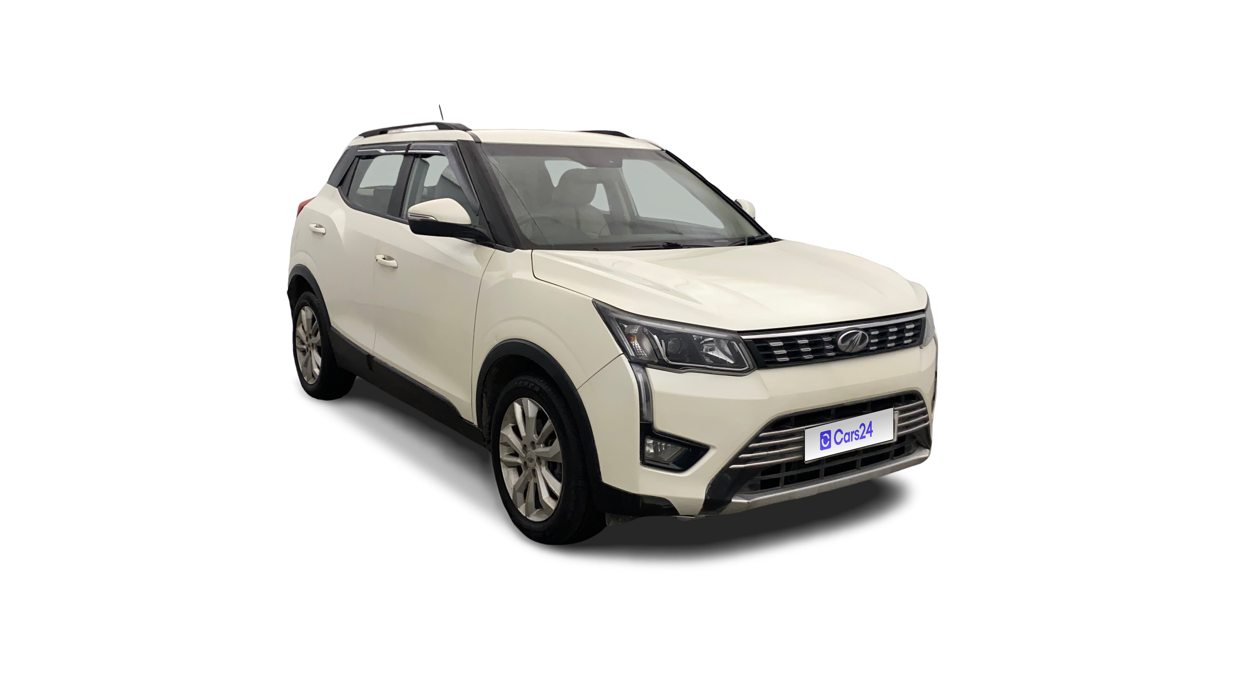 2020 Mahindra XUV300 - SUV - Petrol - Manual - ₹6.58 lakh