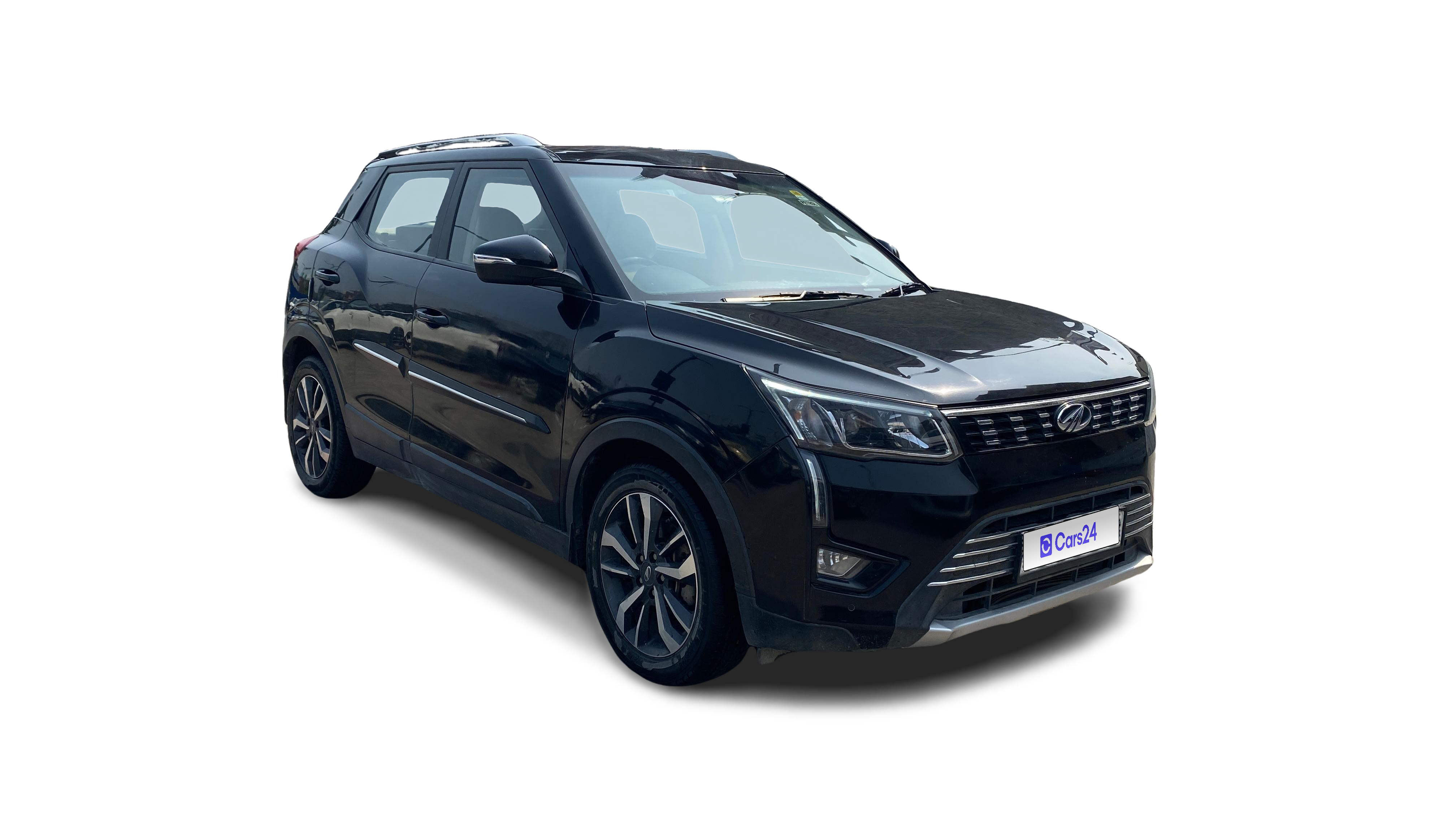 2019 Mahindra XUV300 - SUV - Petrol - Manual - ₹6.20 lakh