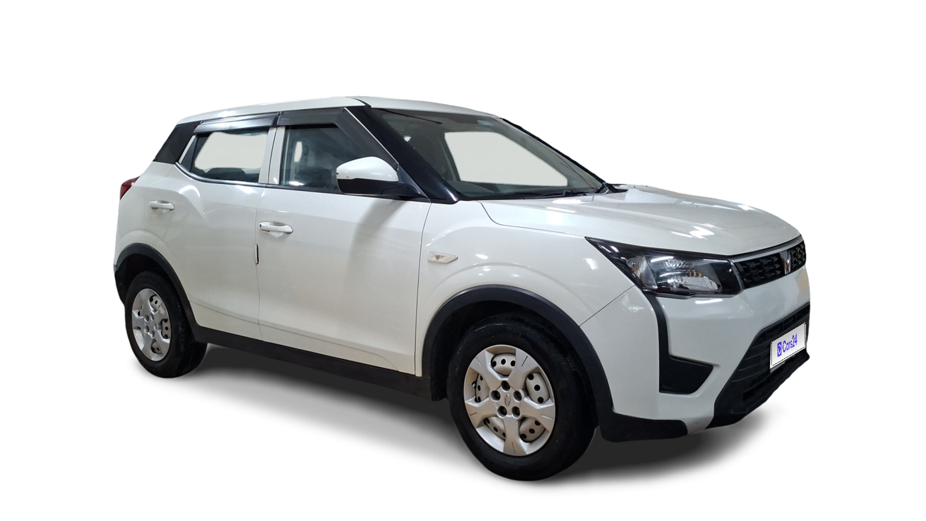 2023 Mahindra XUV300 - SUV - Petrol - Manual - ₹6.67 lakh