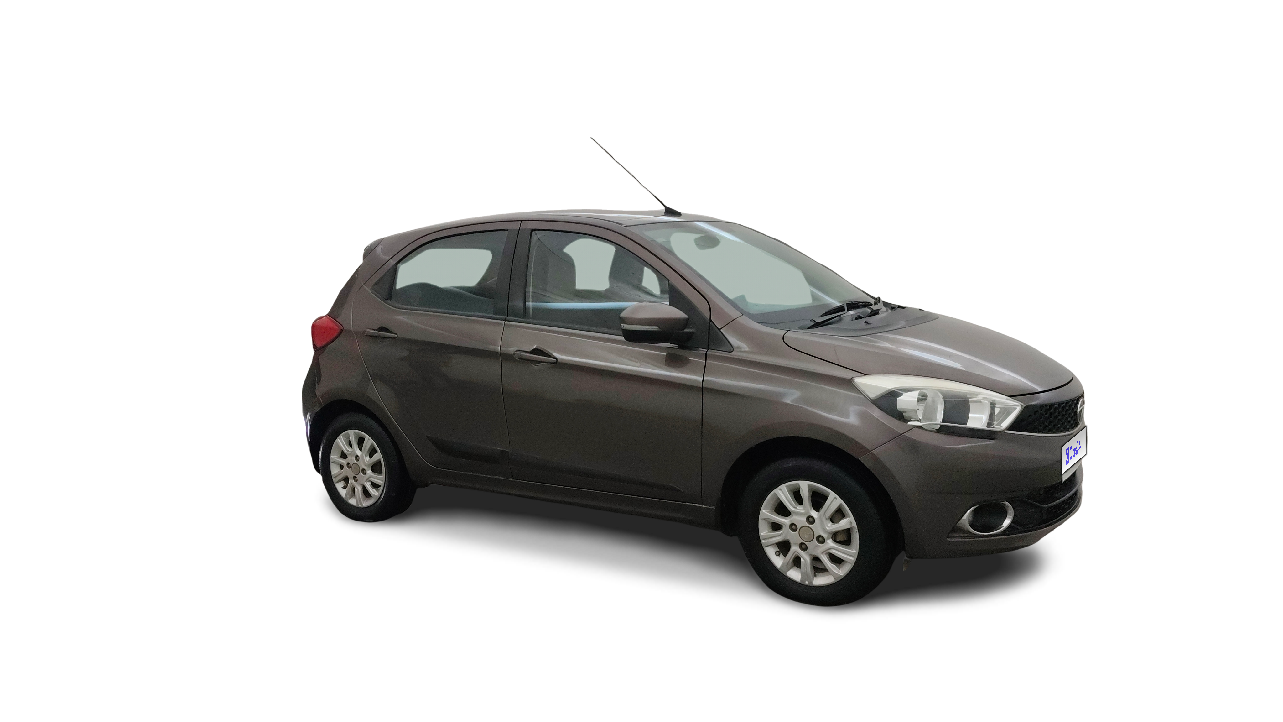 2017 Tata Tiago - Hatchback - Petrol - Manual - ₹3.33 lakh
