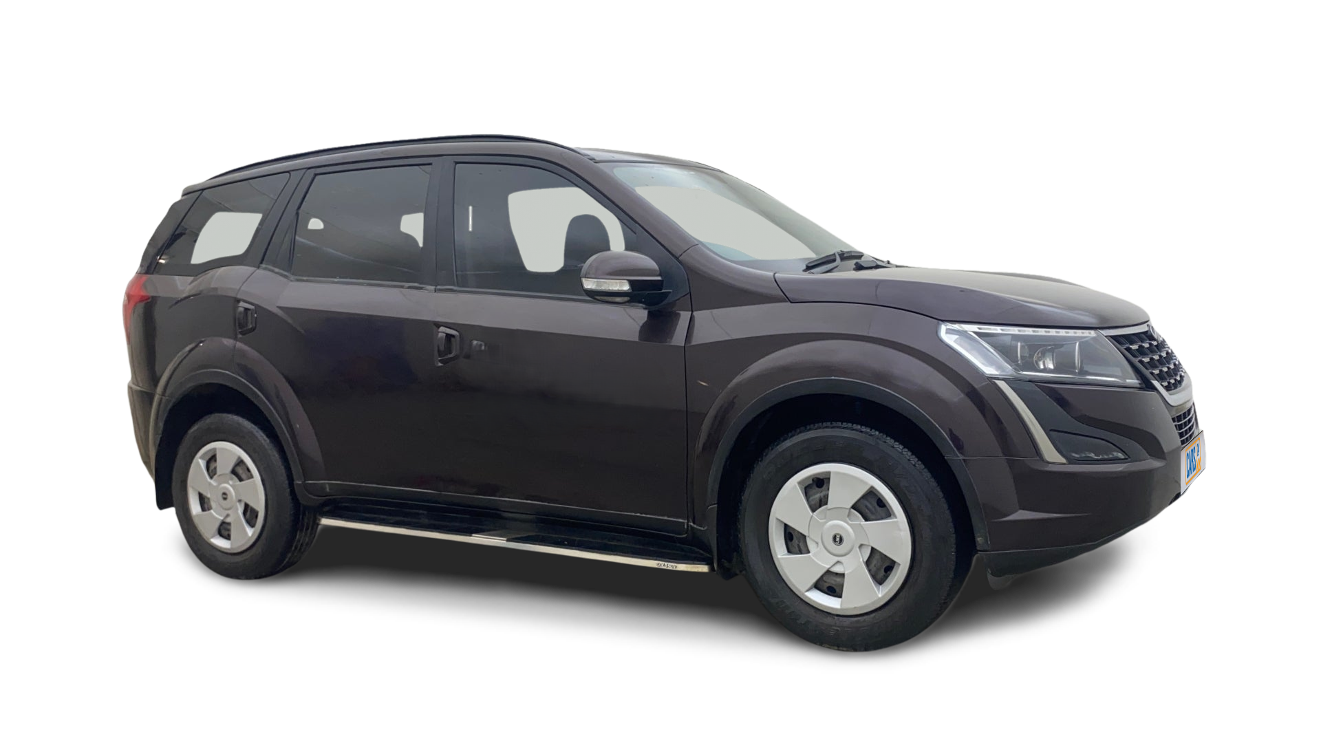 Mahindra XUV500-img
