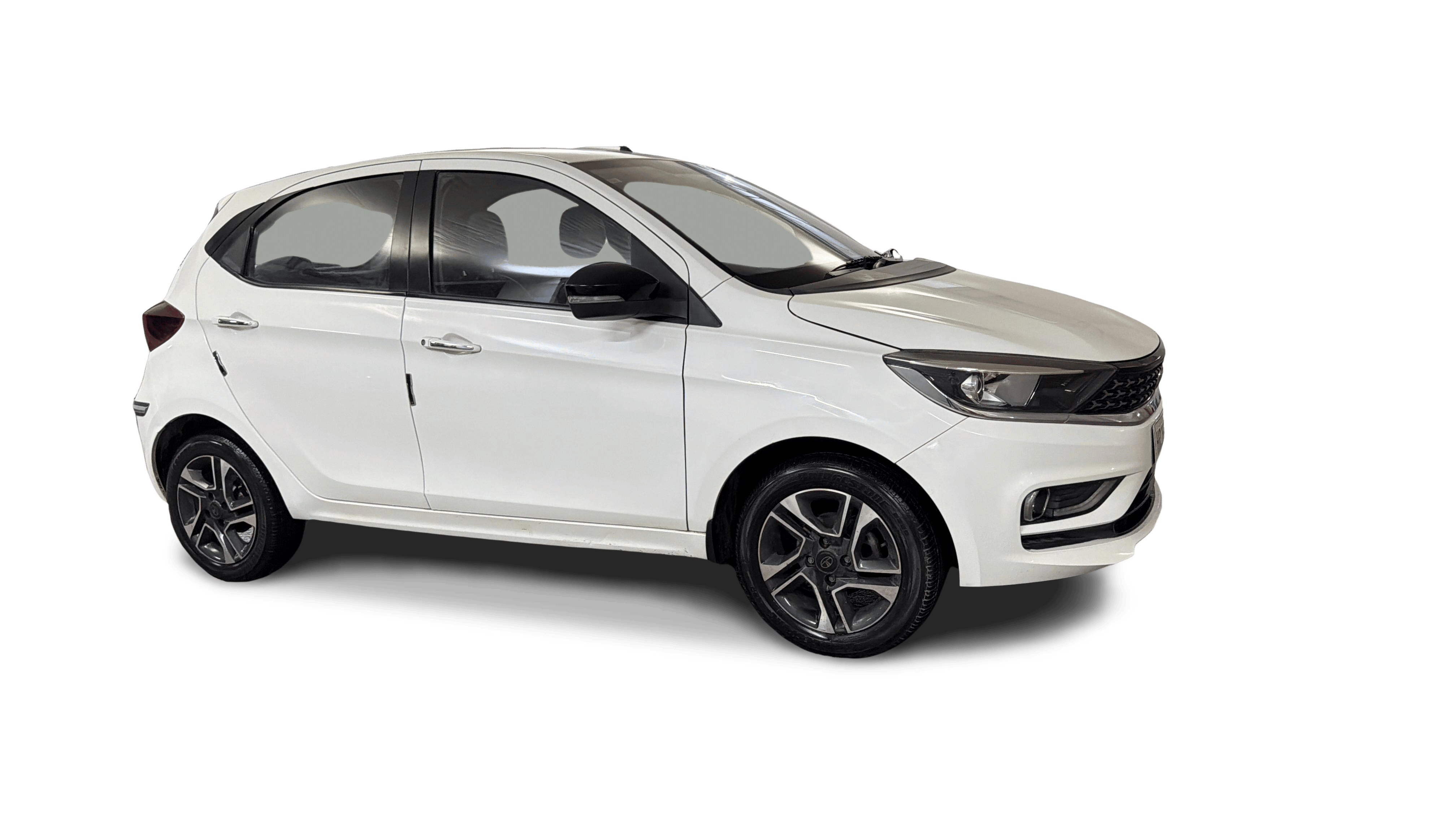 2022 Tata Tiago - Hatchback - Petrol - Manual - ₹4.29 lakh
