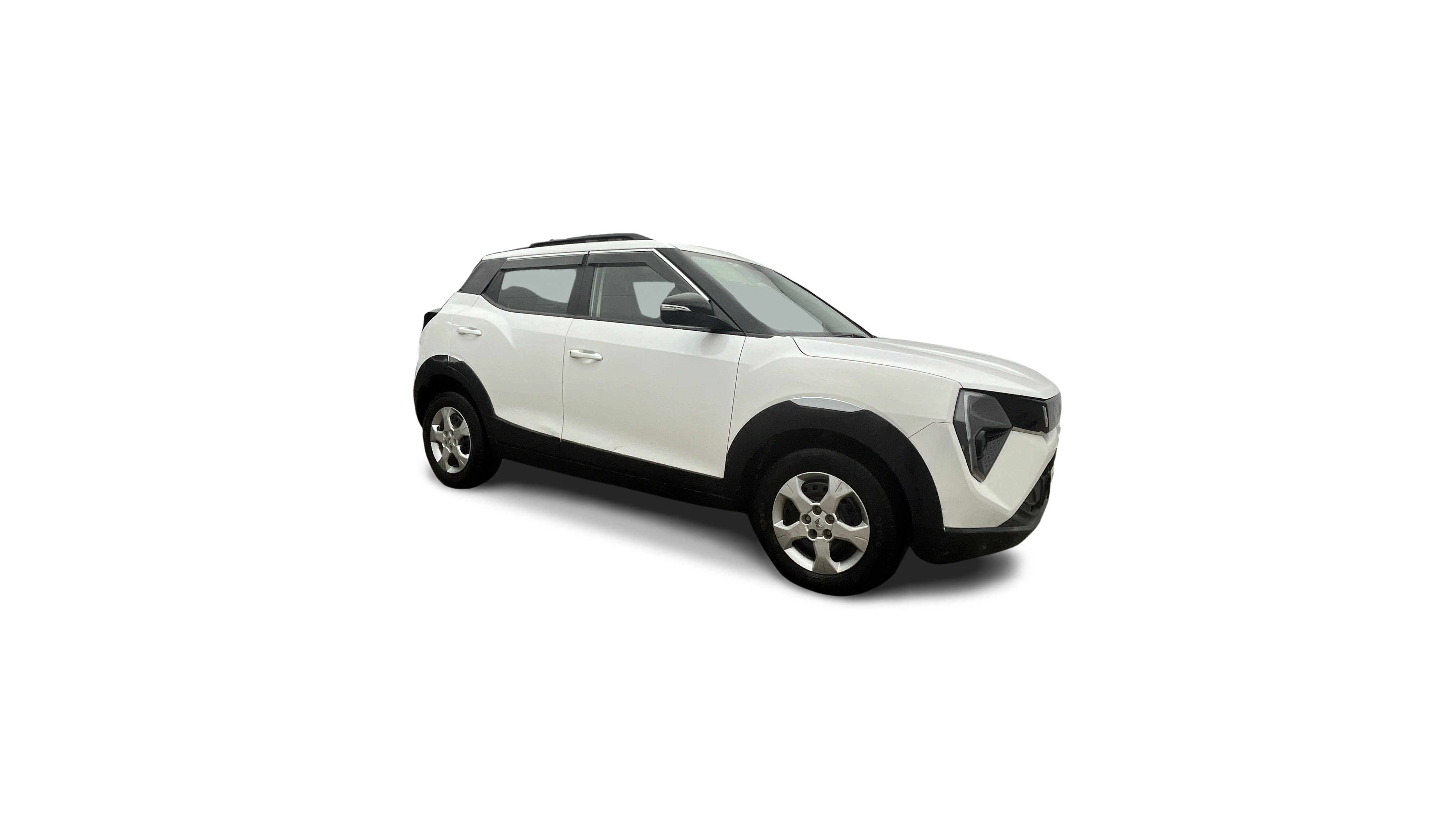2024 Mahindra XUV 3XO - SUV - Petrol - Manual - ₹7.90 lakh