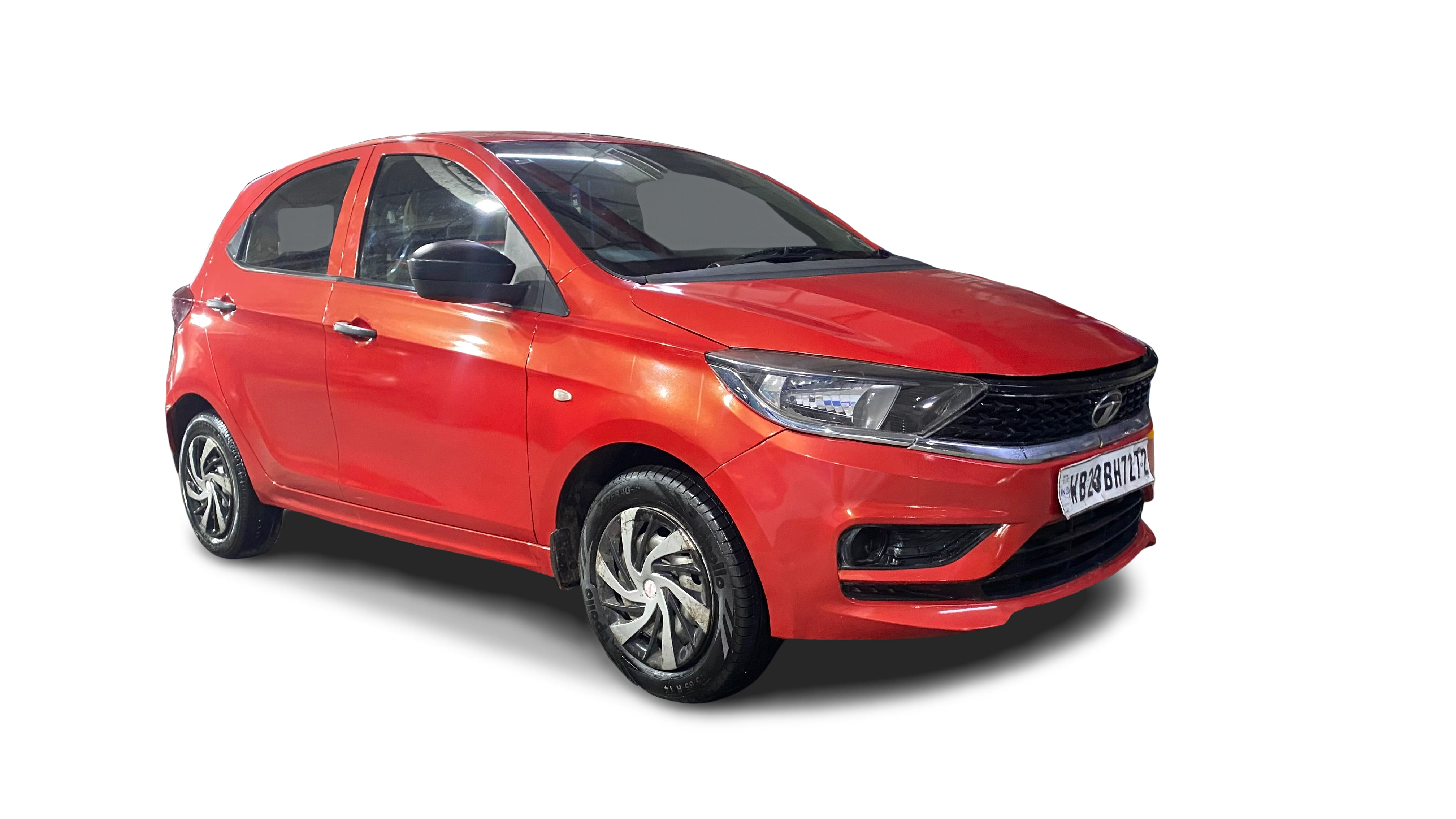 Tata Tiago-img