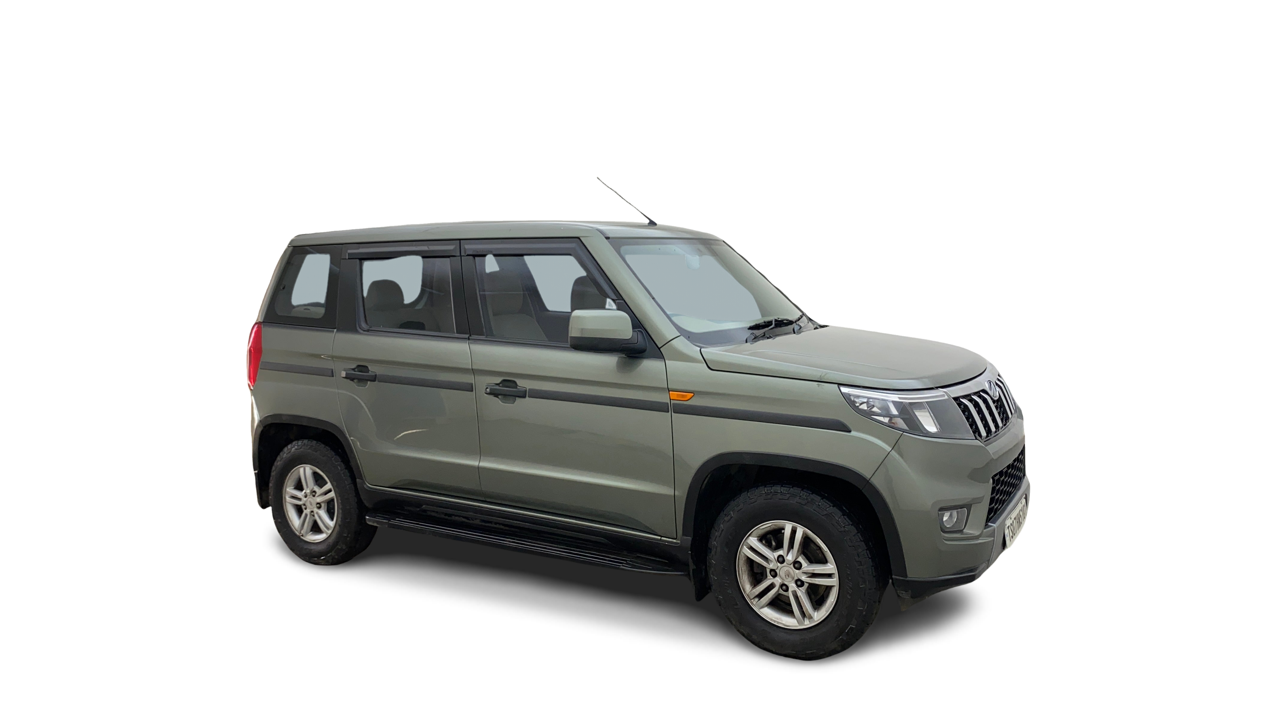 Mahindra BOLERO NEO-img