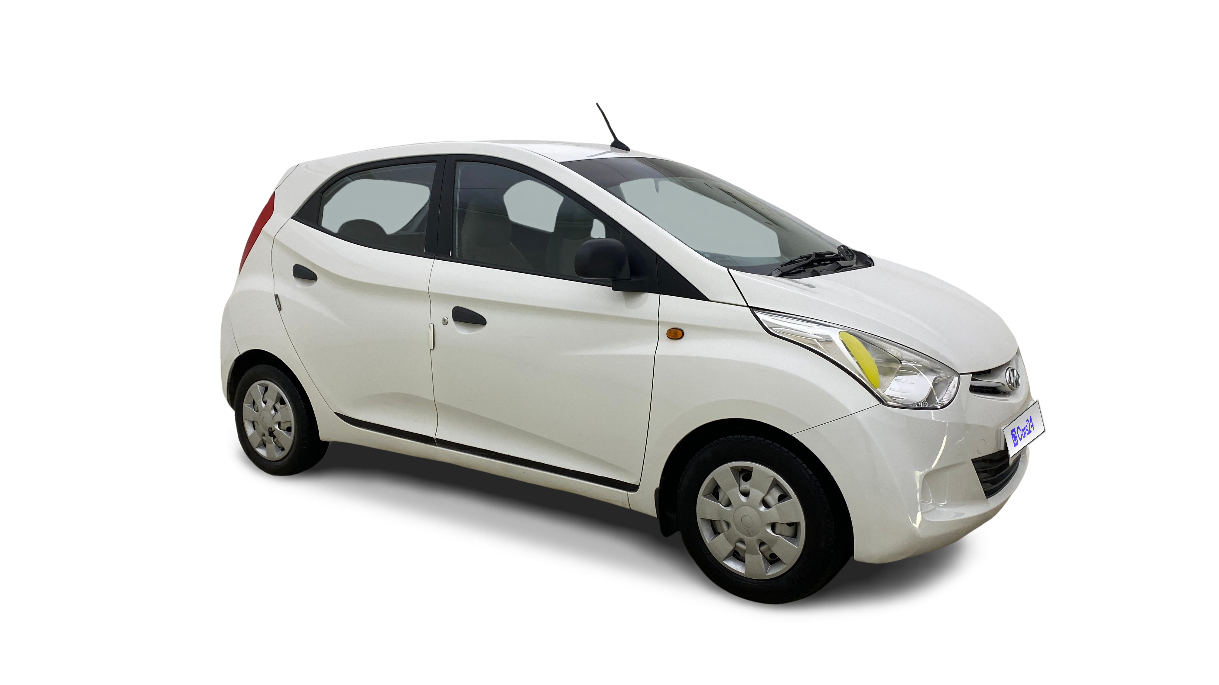 2018 Hyundai Eon - Hatchback - Petrol - Manual - ₹2.12 lakh