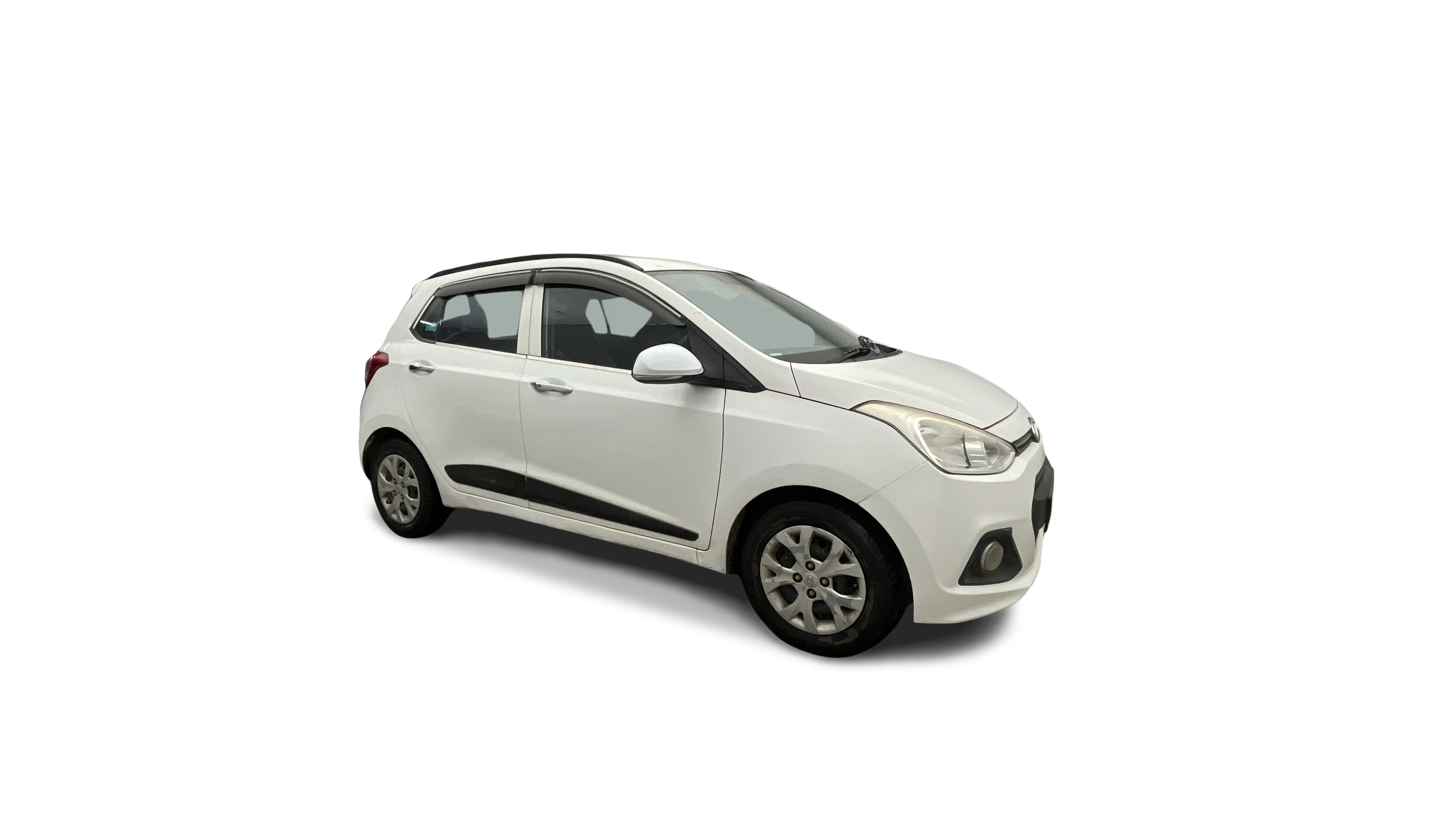 2014 Hyundai Grand i10 - Hatchback - Petrol - Manual - ₹2.10 lakh
